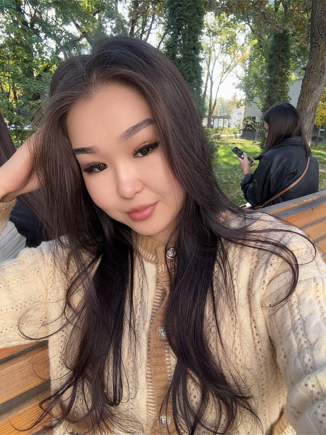 @toktosunova06