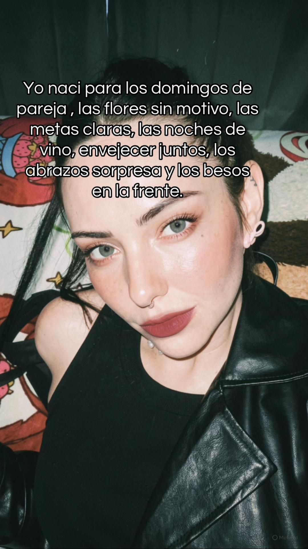 @Nayeli Bringas🖤