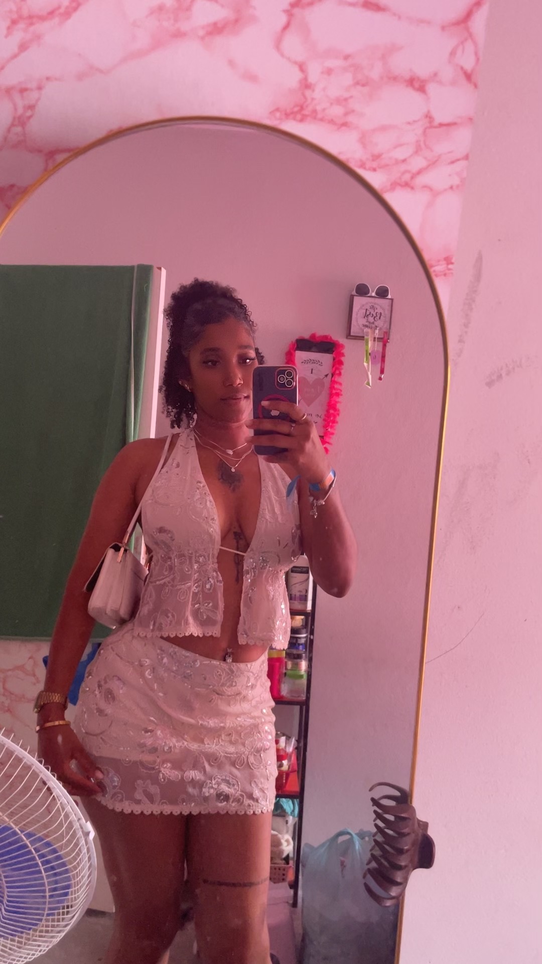 @Camy🌸🇨🇻