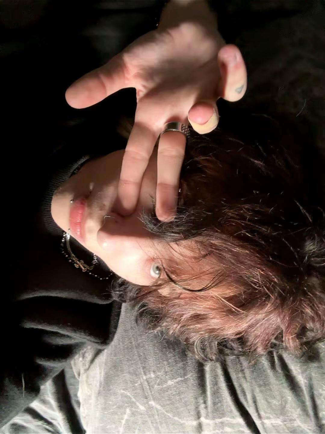 @hoaml8tch