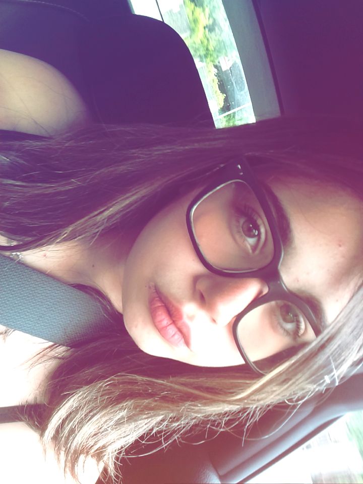 @𝐴𝑚𝑦_𝐸𝑚𝑢𝑐𝑐𝑖𝑎012