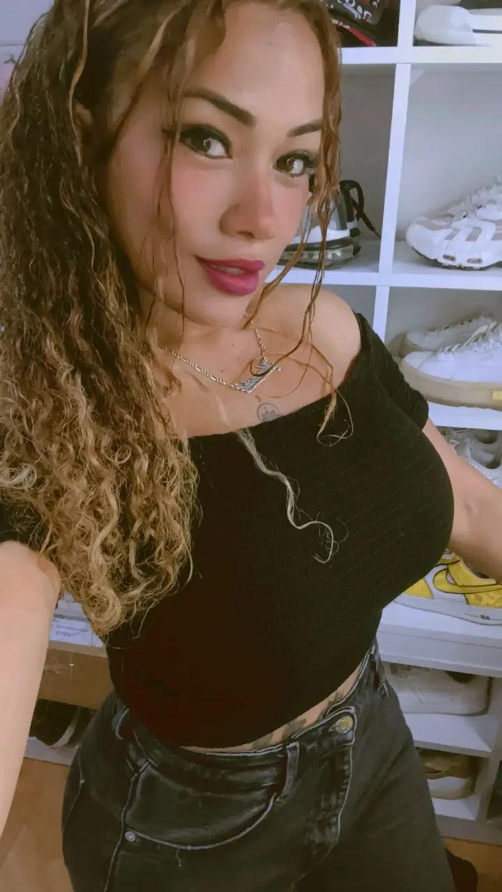 @Dulce Menacho tu negrita bella