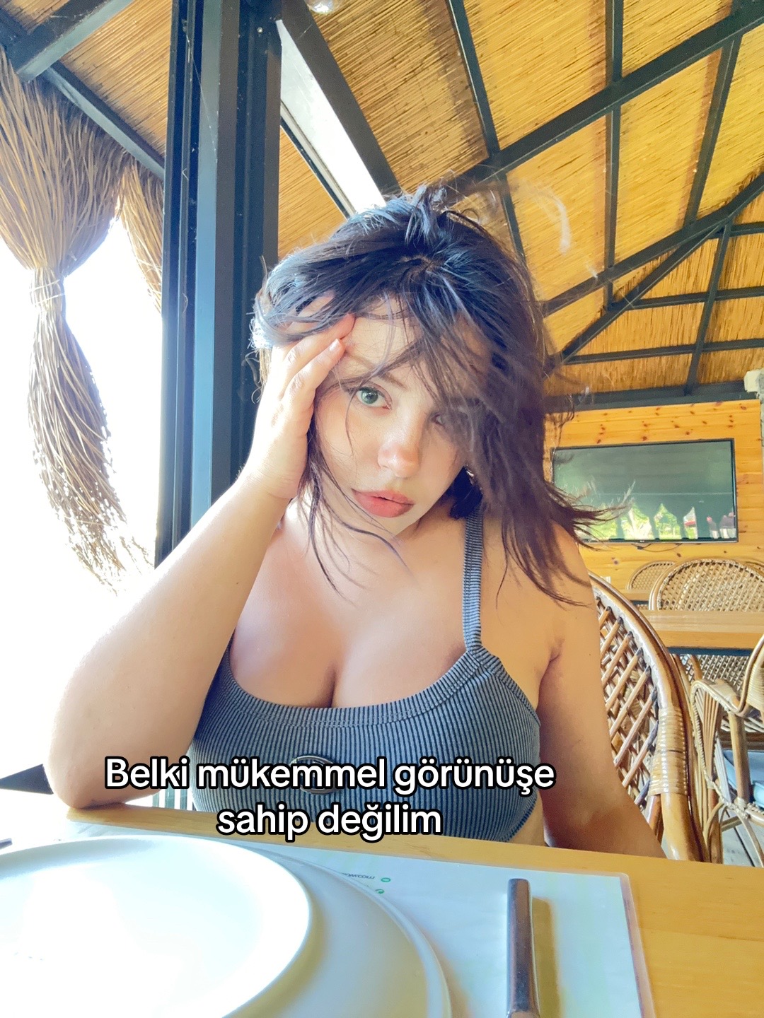 @Meleccoo