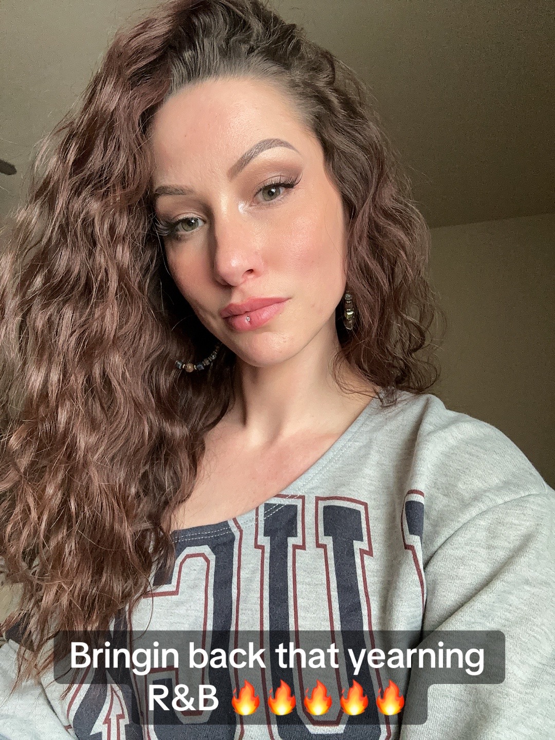 @Cryss 🥂