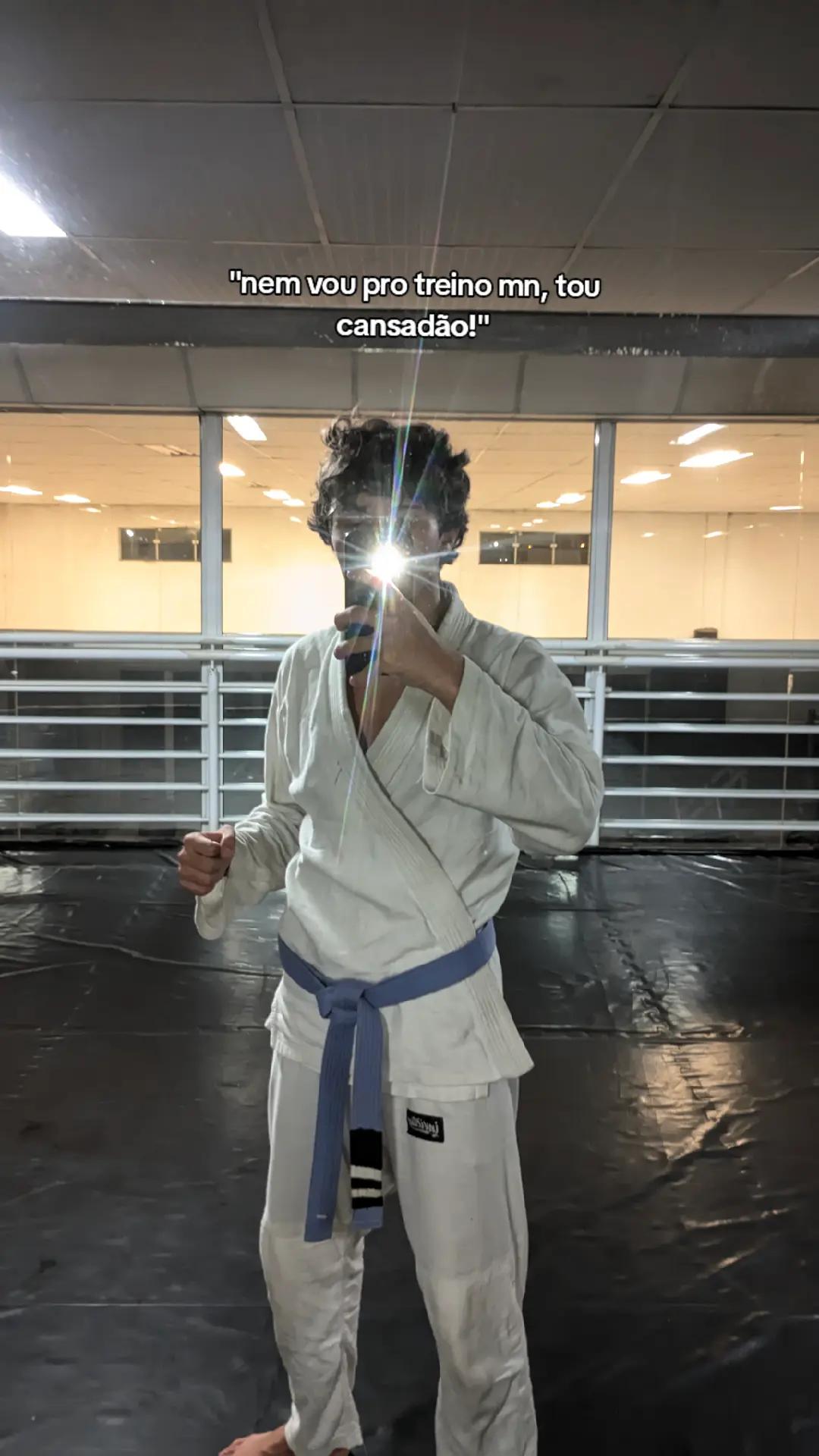 @👑