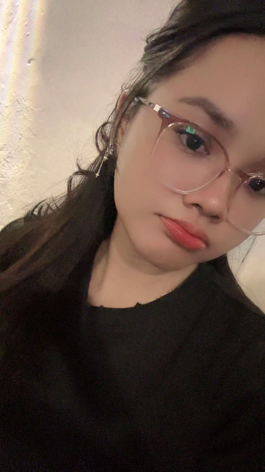 @Panggil ana aja 😙