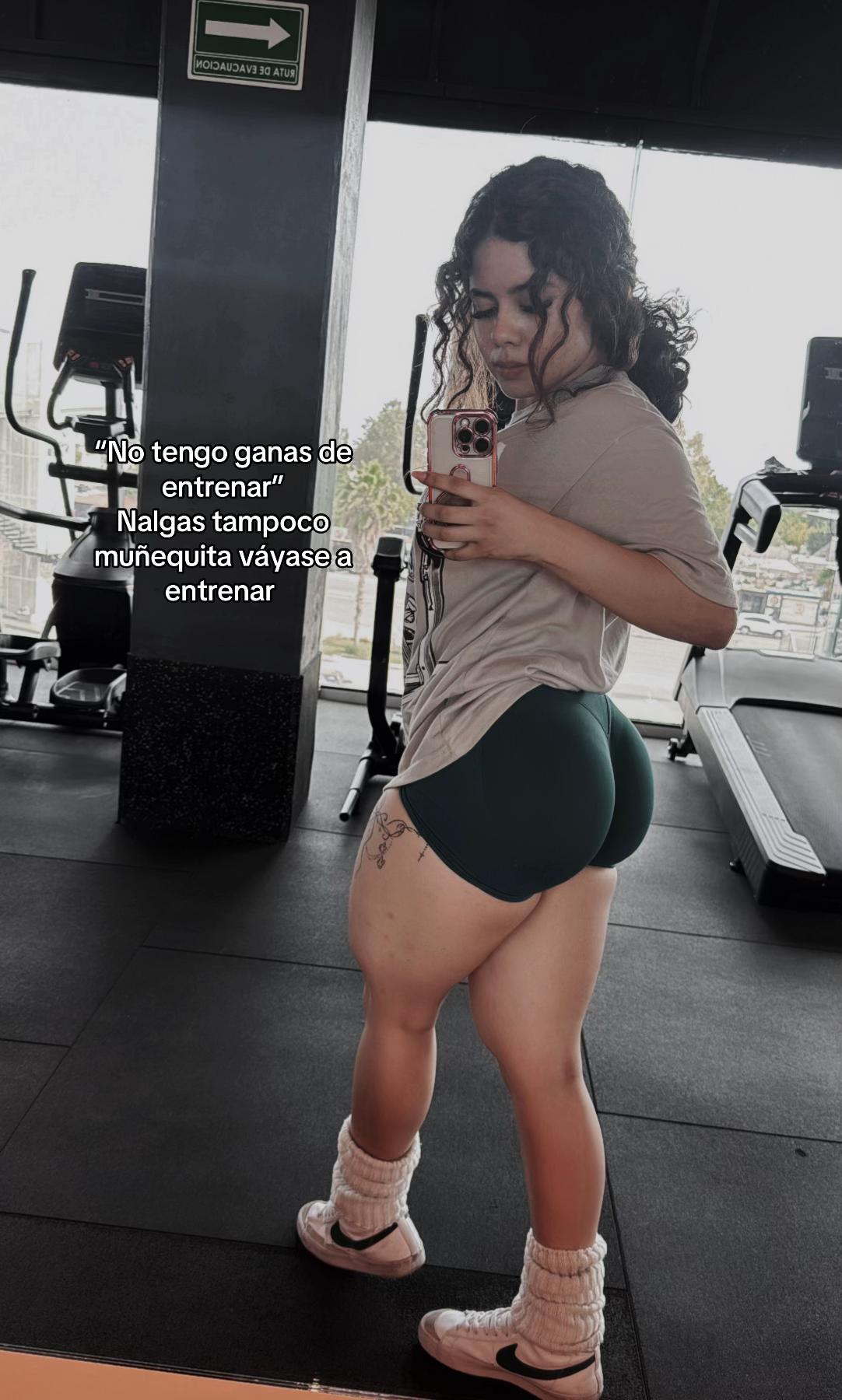 @Gaby R
