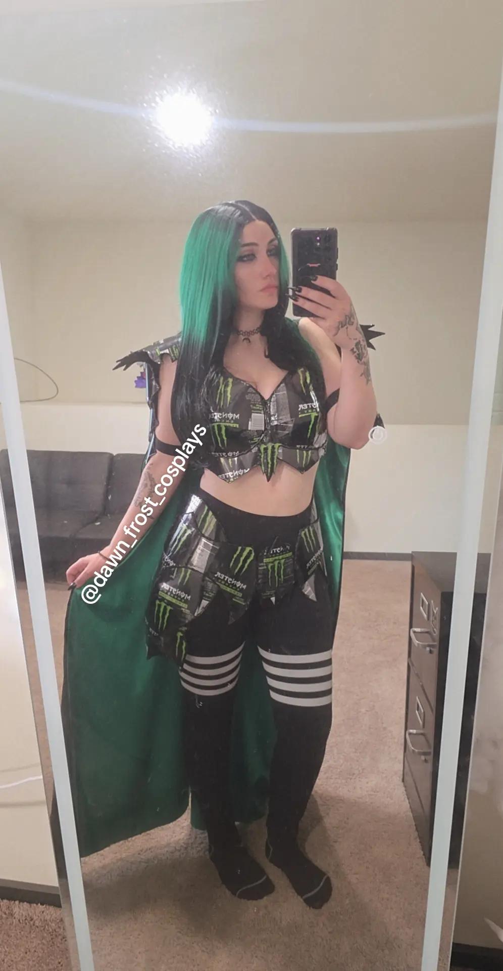 @DawnFrostCosplay