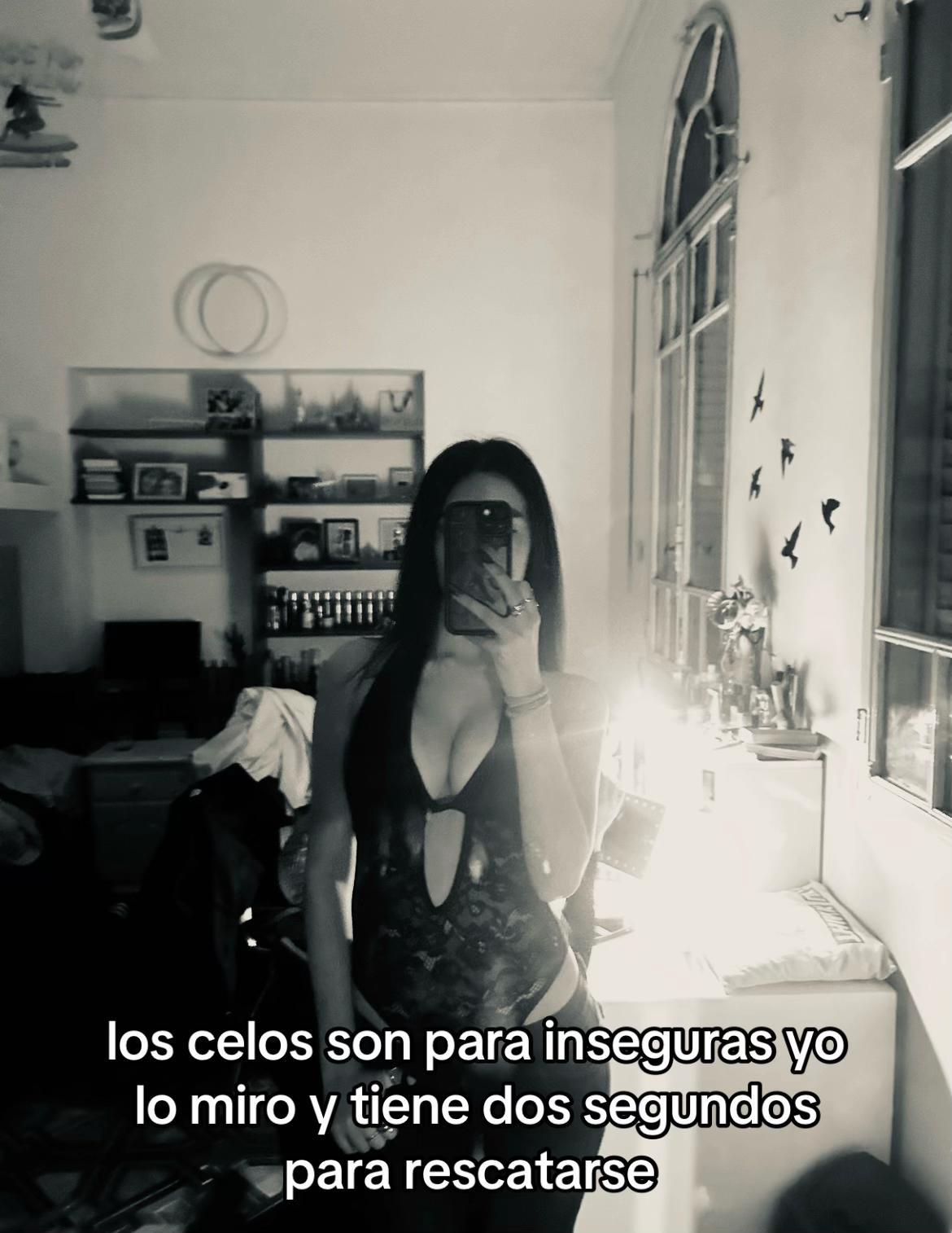 @💋🫵🏻