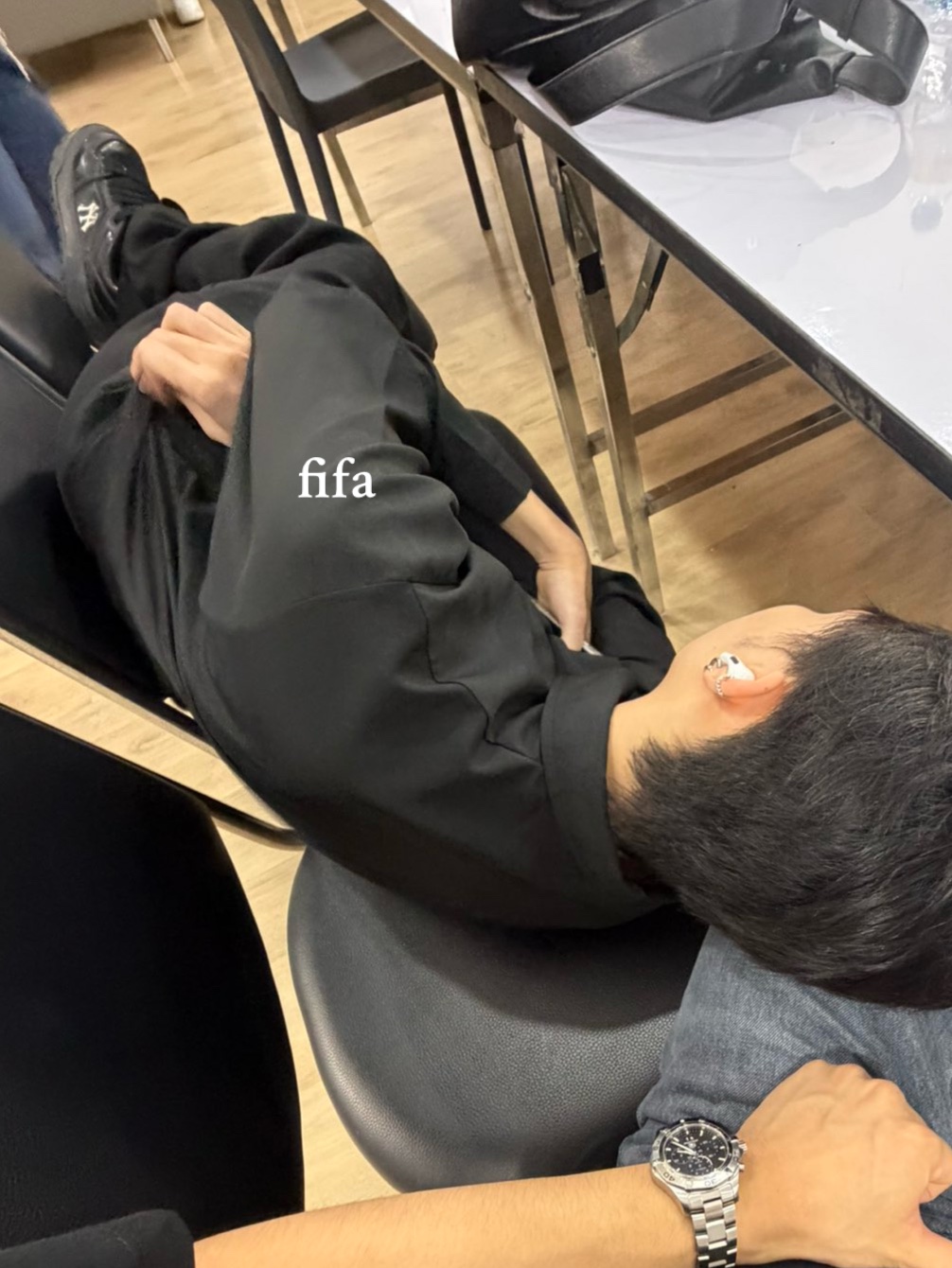 @w