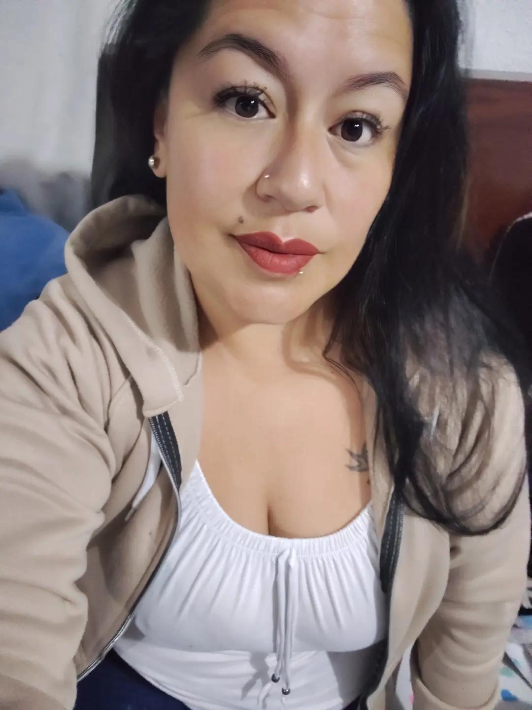 @jazminvalencia305