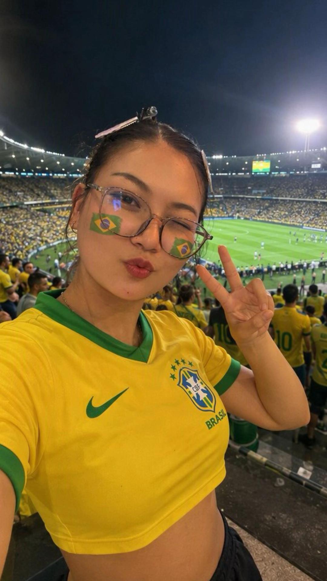 @𝑀𝒾𝓈𝓈 𝒫𝒶𝓀𝒽𝓇𝒾𝓃🪐