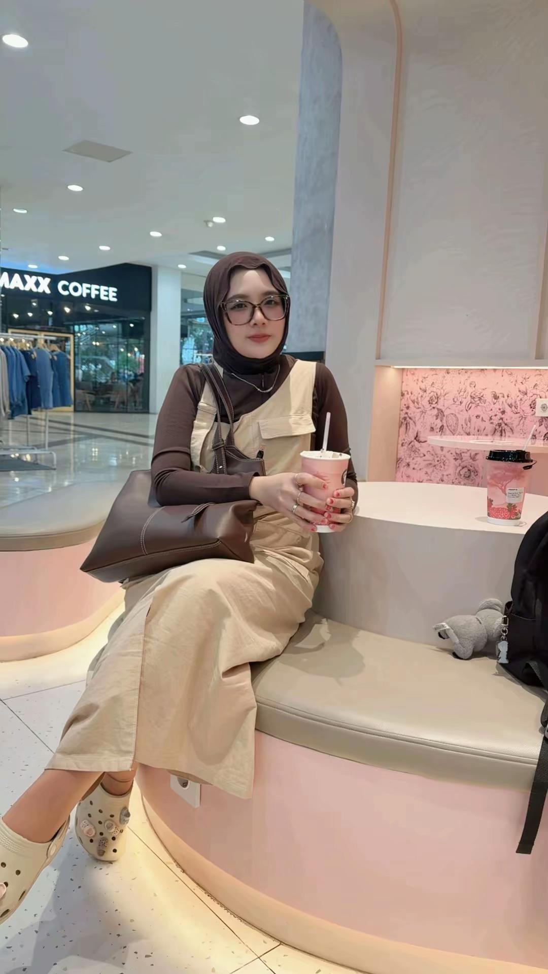 @Eka Siti Hasanah