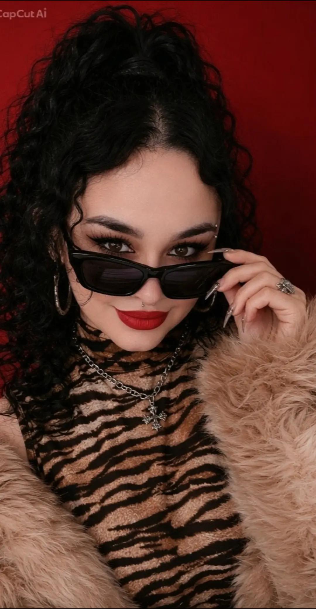 @Lilith Queiroz😎🌹🏳️🌈