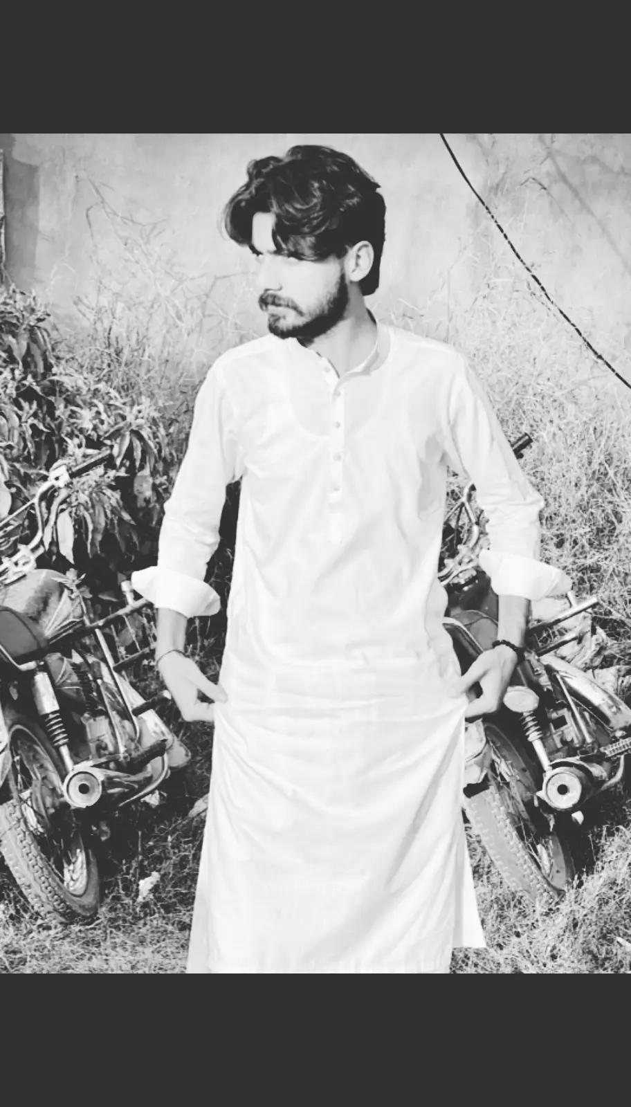 @بٹ صاحب⚡