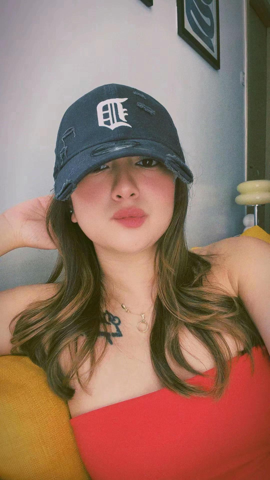 @iloveishc on ig