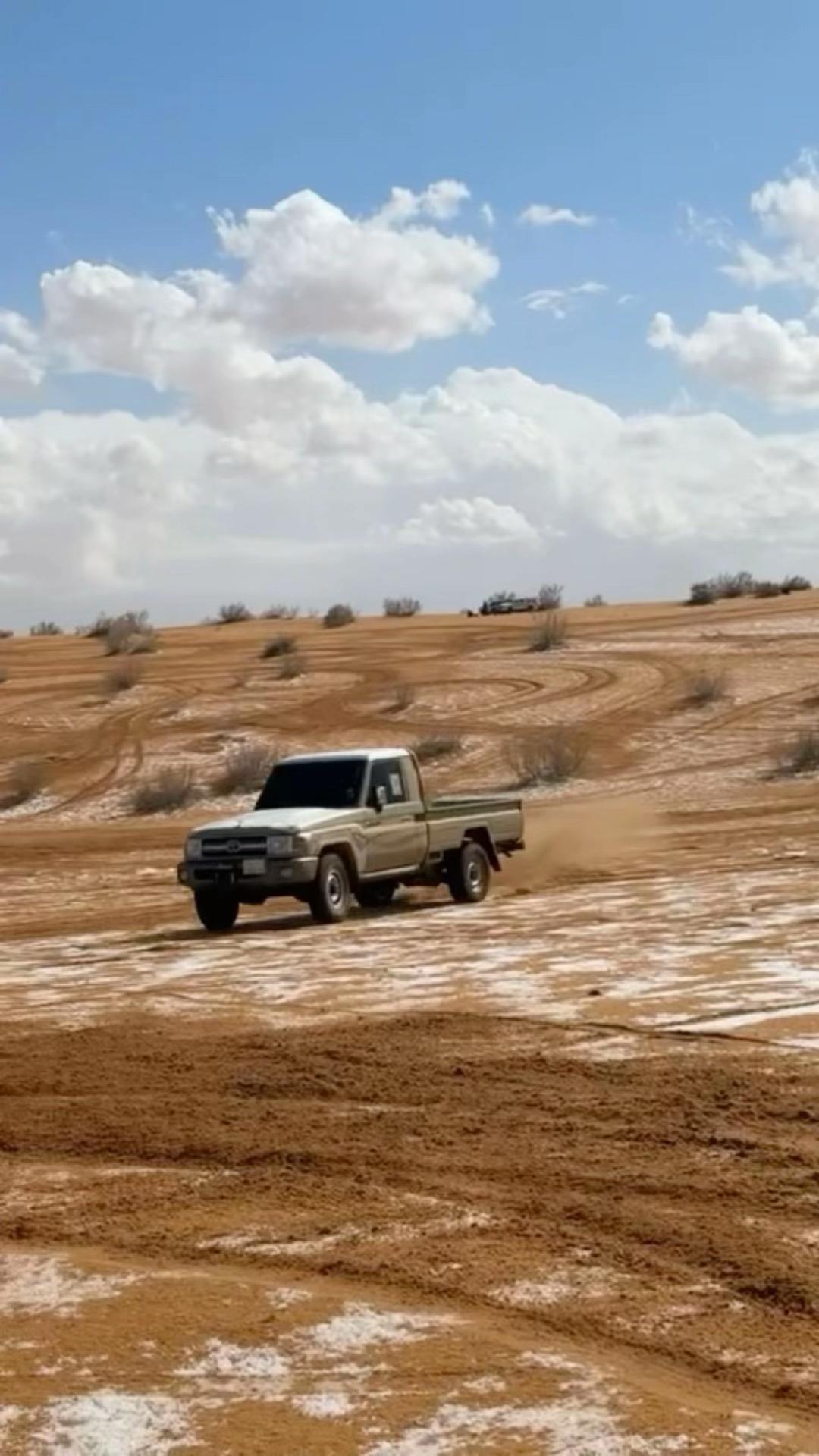 @ععَبود