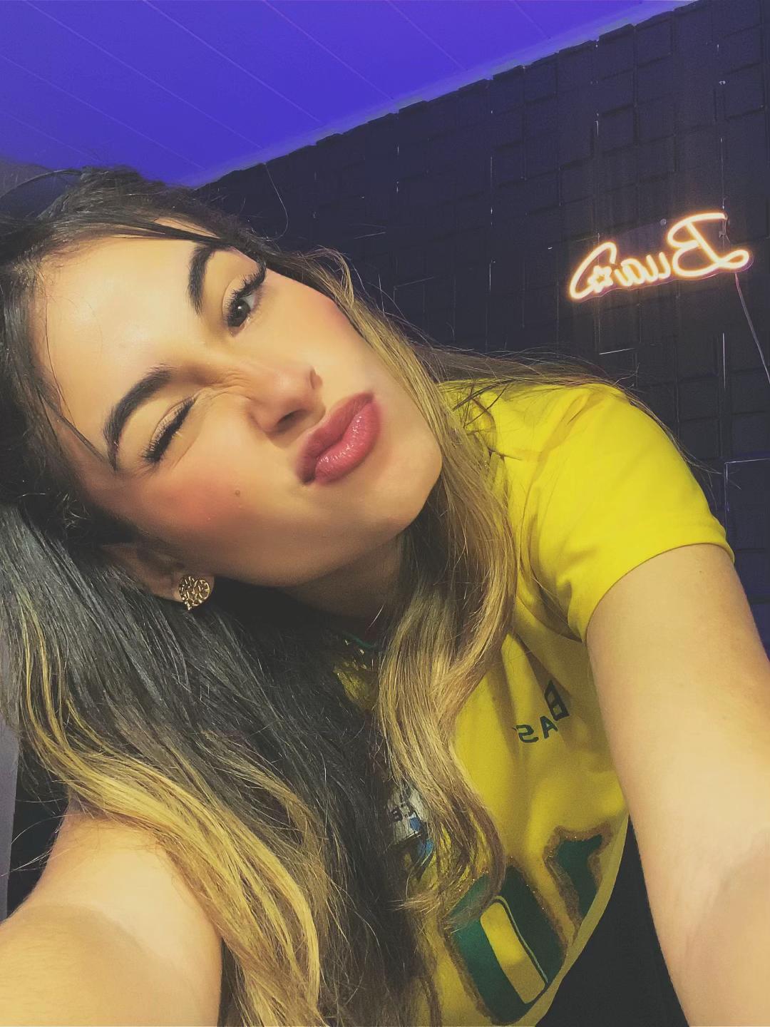@Biia7💫