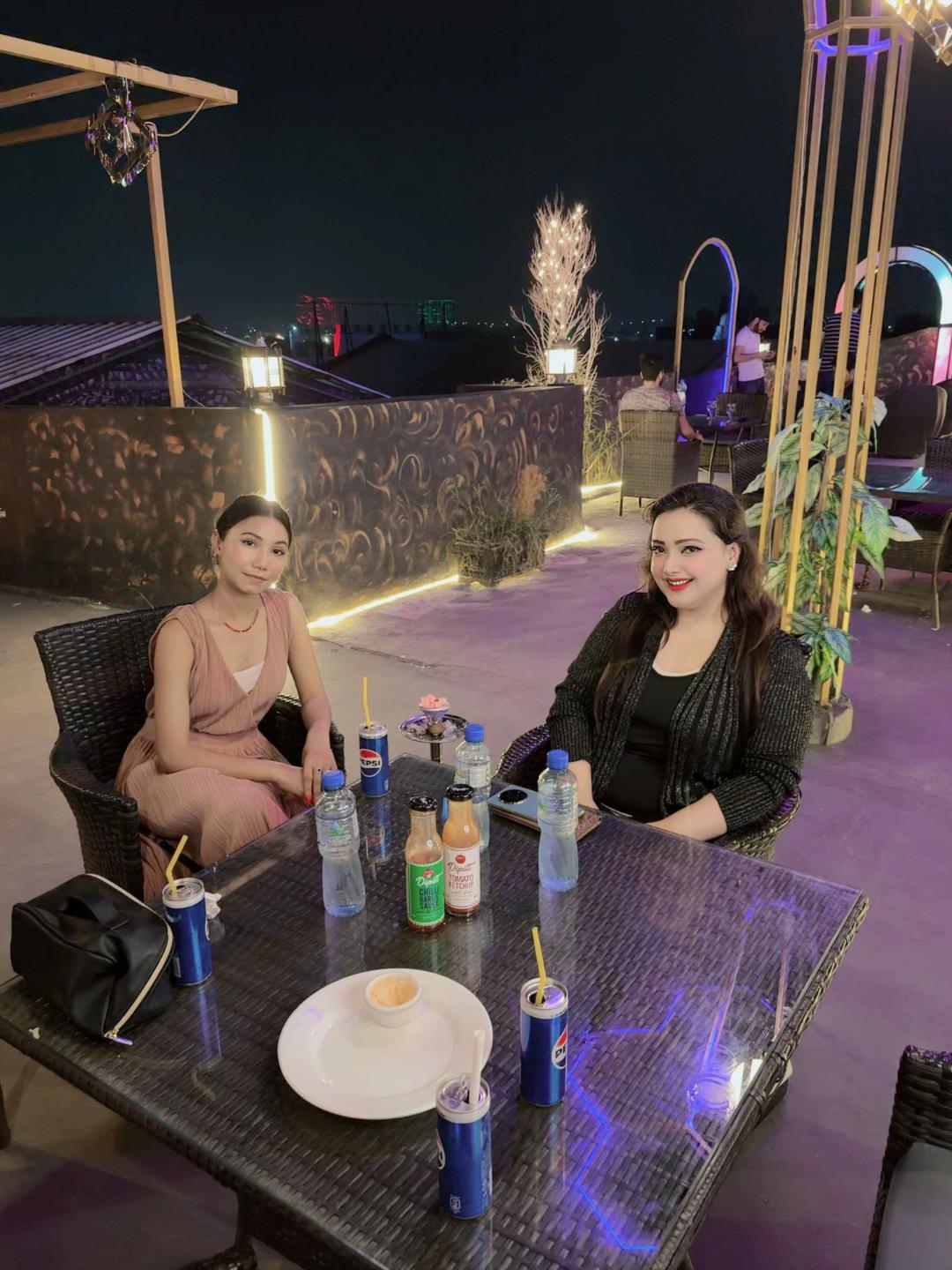 @Amnaa Kareim