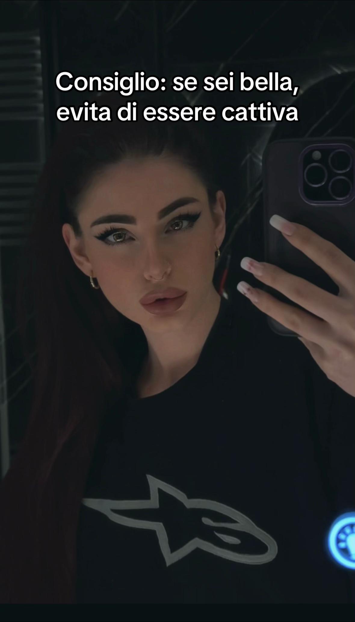 @Mara Urgnani