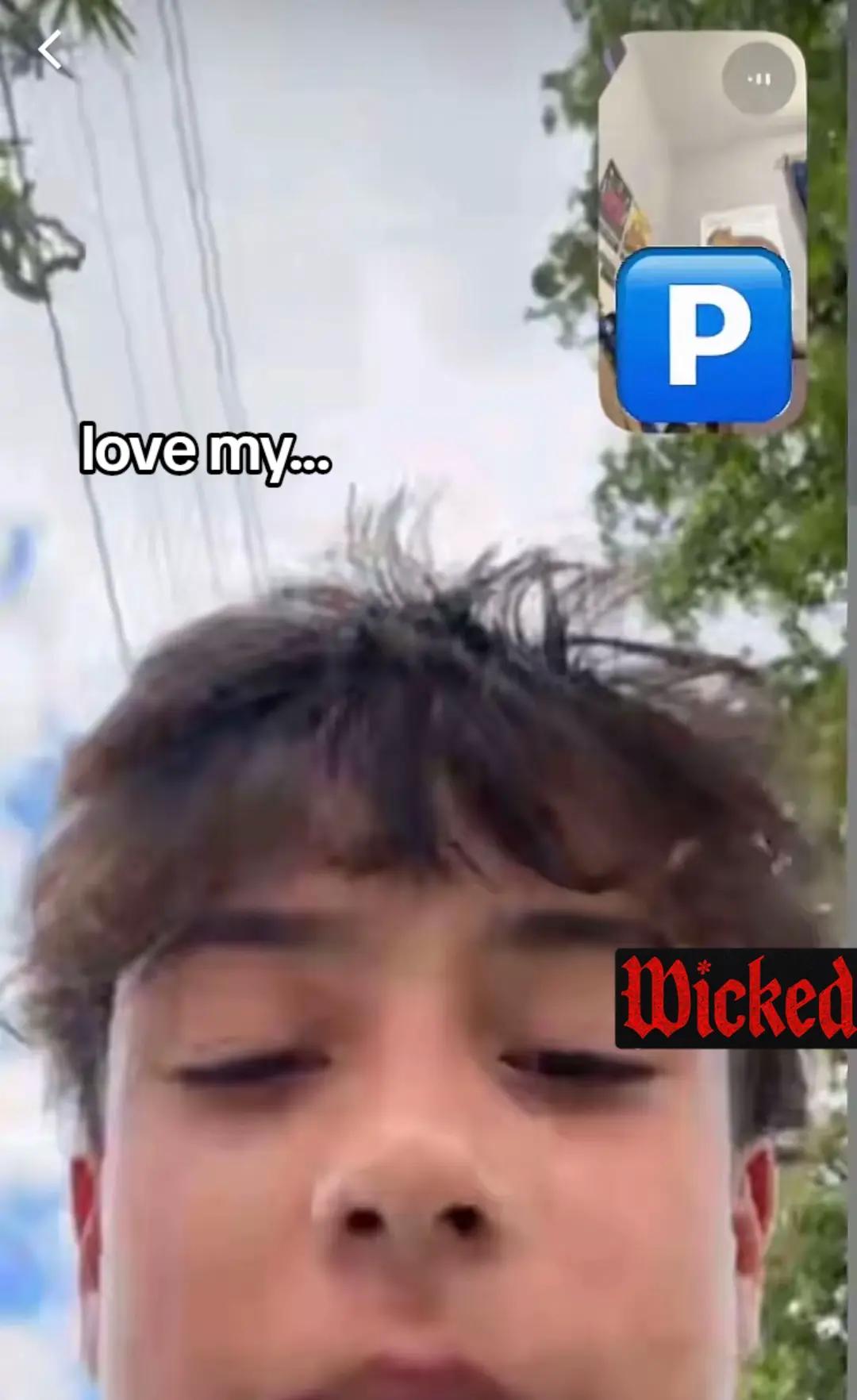 @Alivia