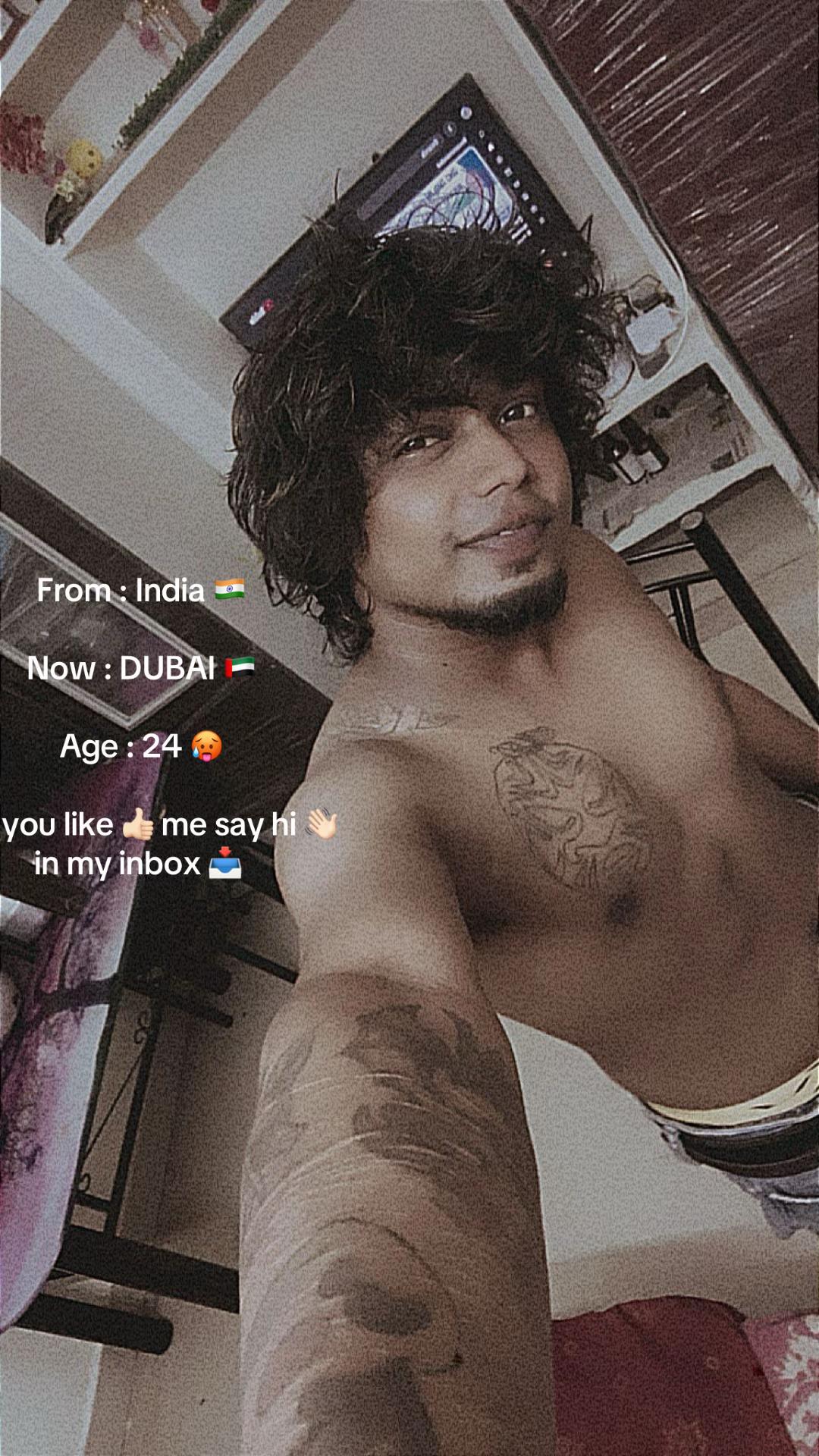 @@_look__.at.__me_