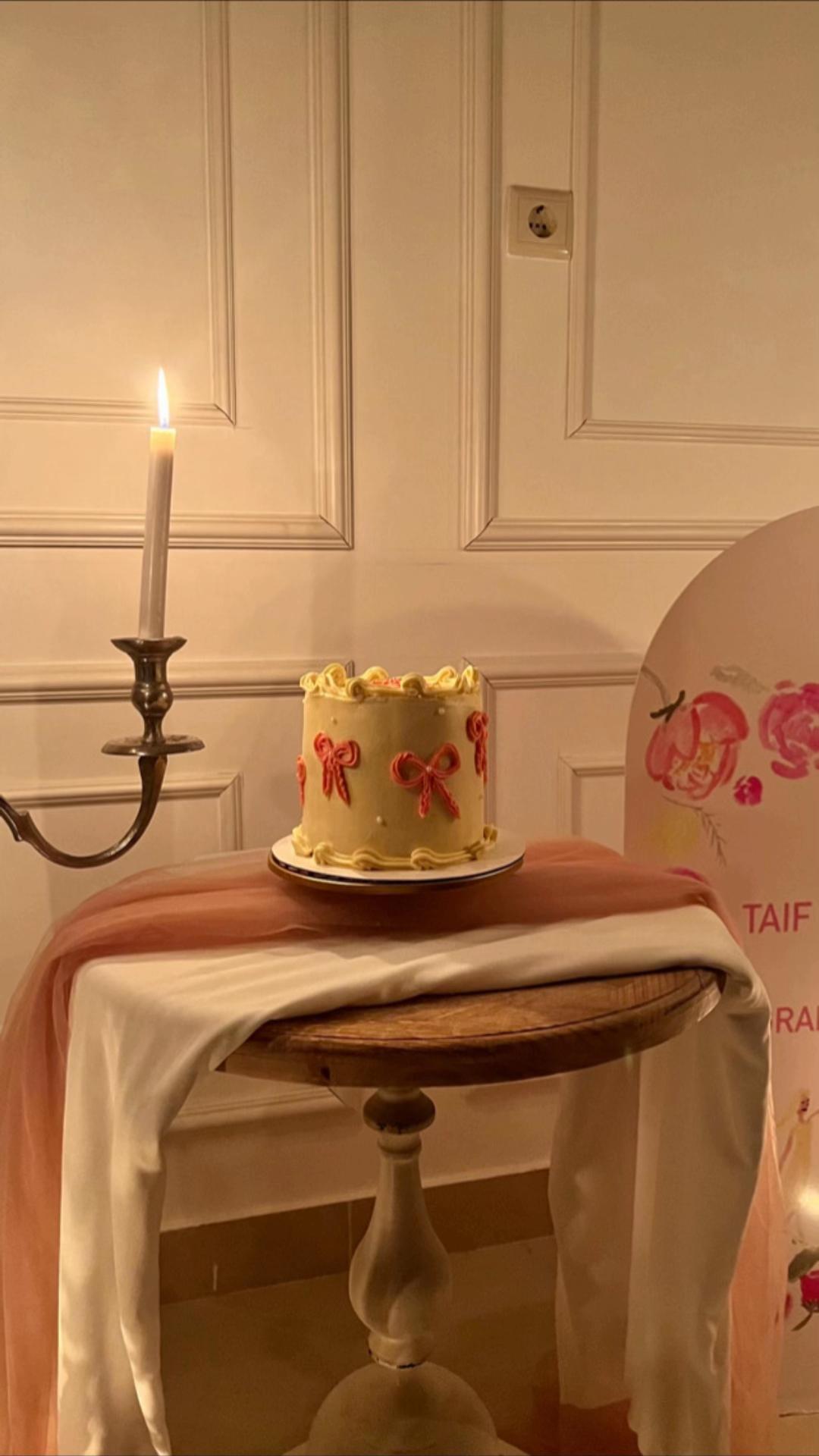 @Cherry on top 📍كيك القصيم