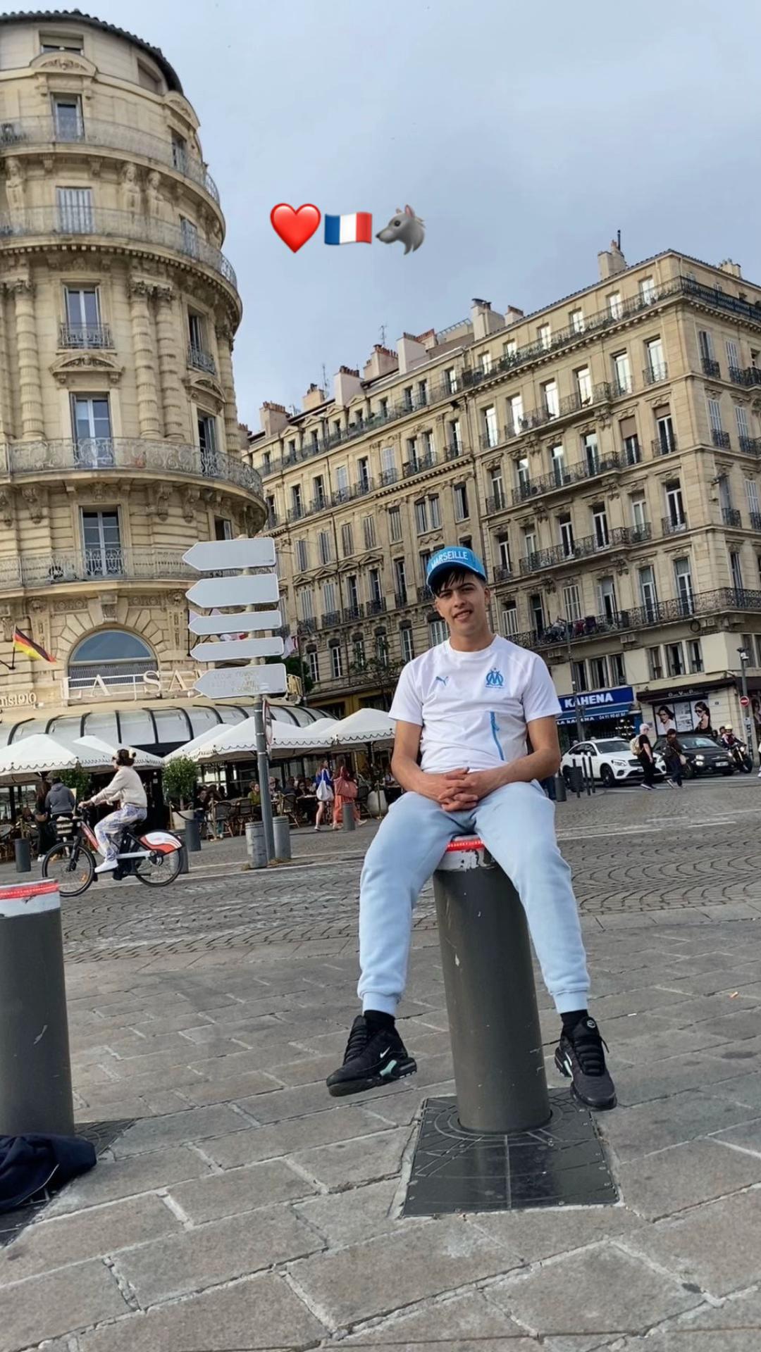 @Abdallah Marseille 🇲🇫🇩🇿