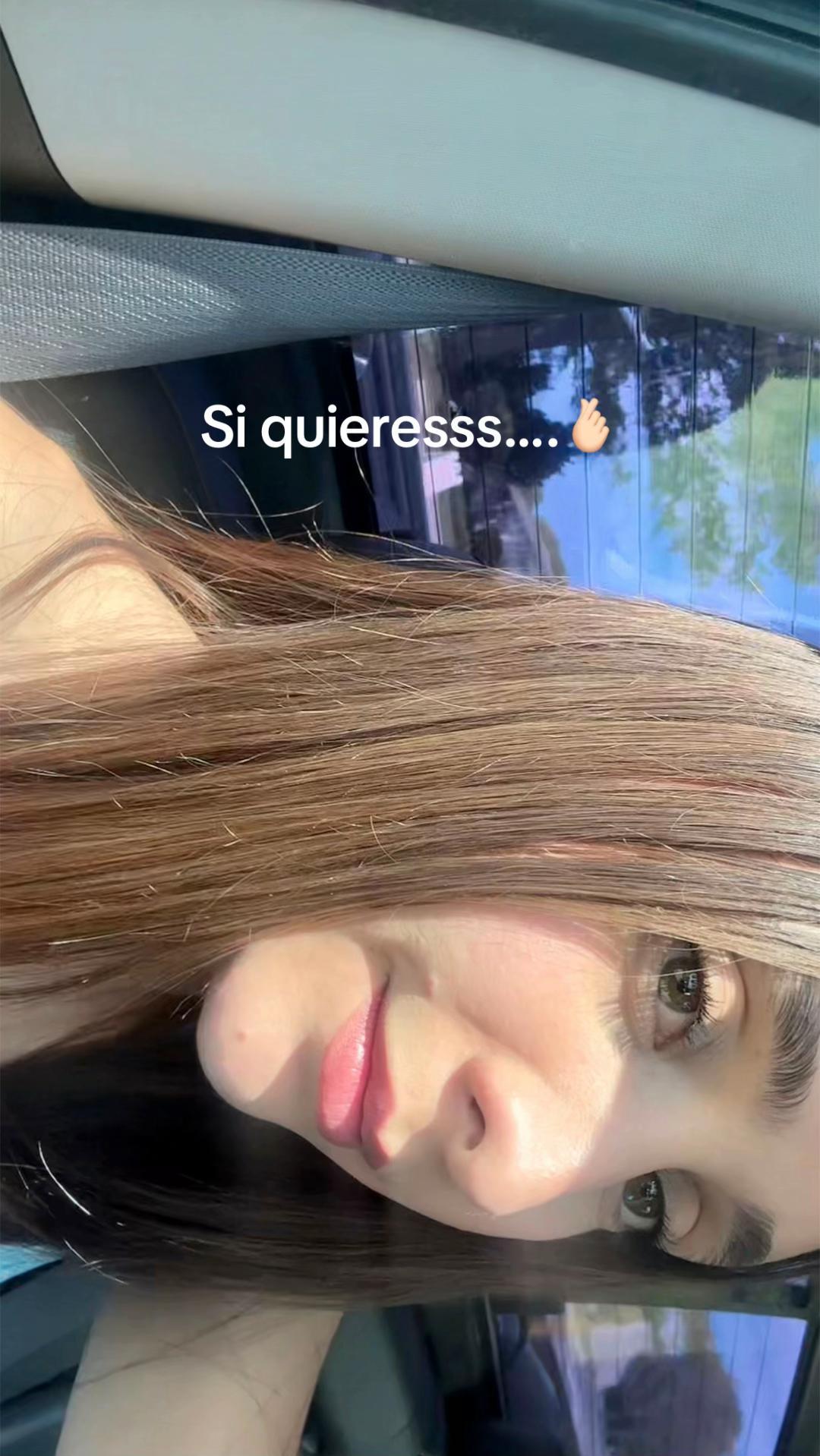 @🧕🏻
