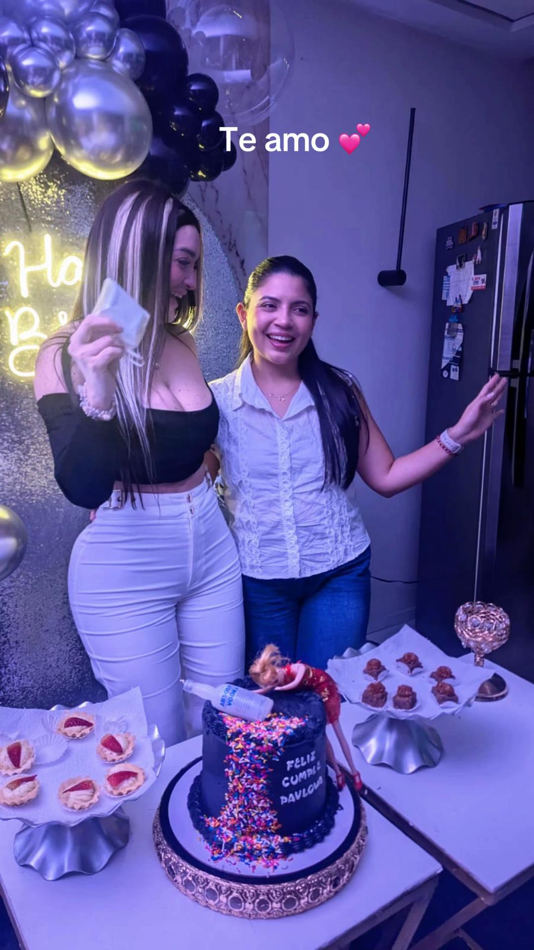 @Pavlova Vela🍬