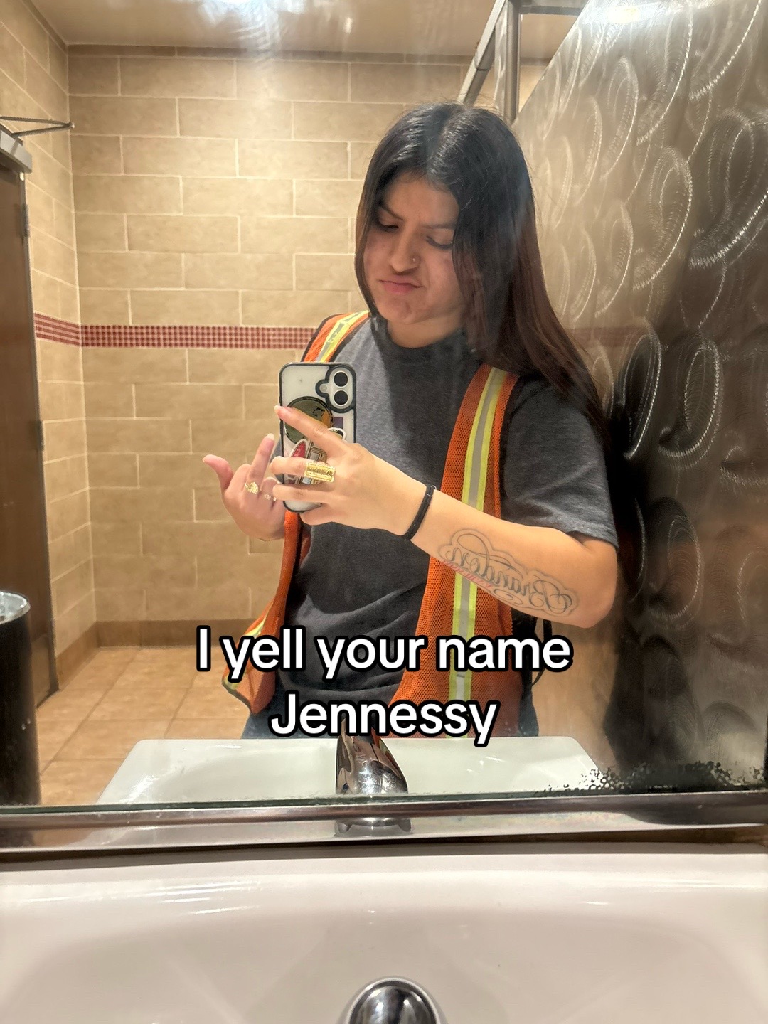 @Tiny🌻