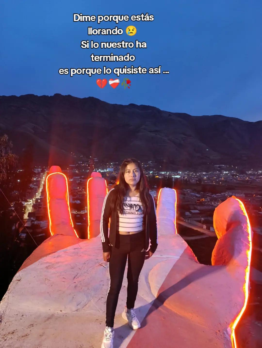 @Luna🖤