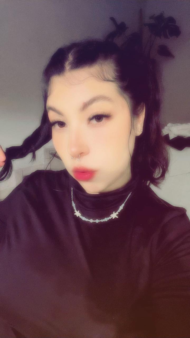 @C O R A L 🕷🌚