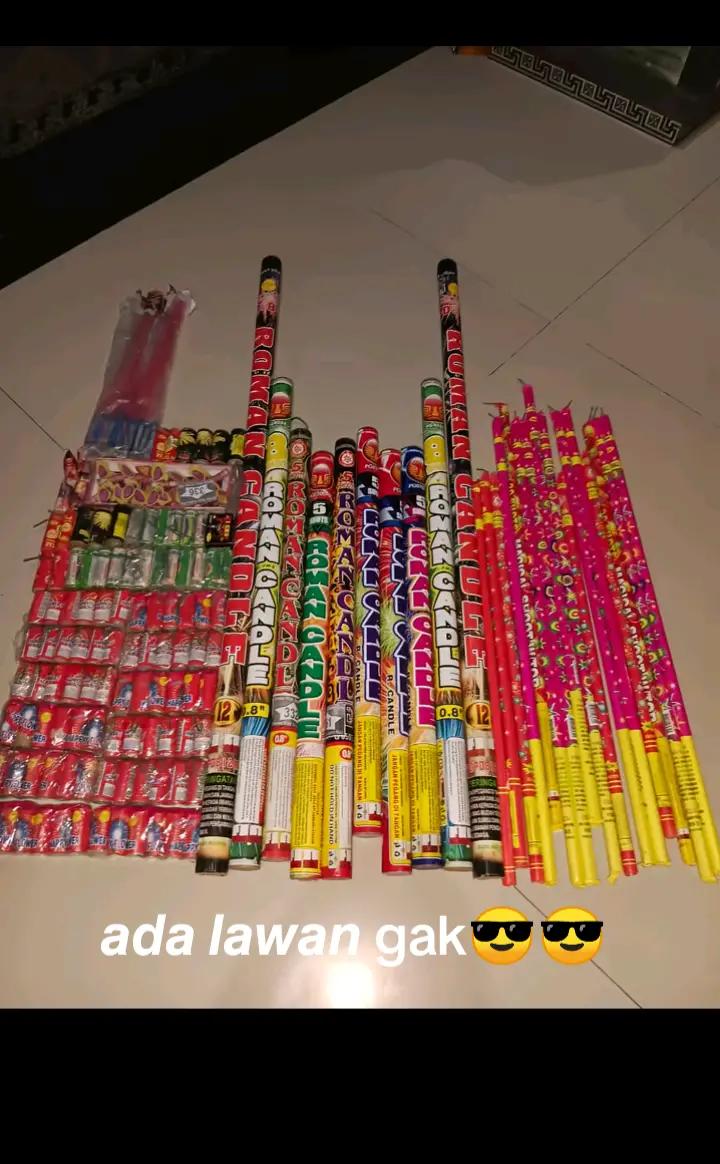@𝐁𝐢 an orang ngakak 😜😜
