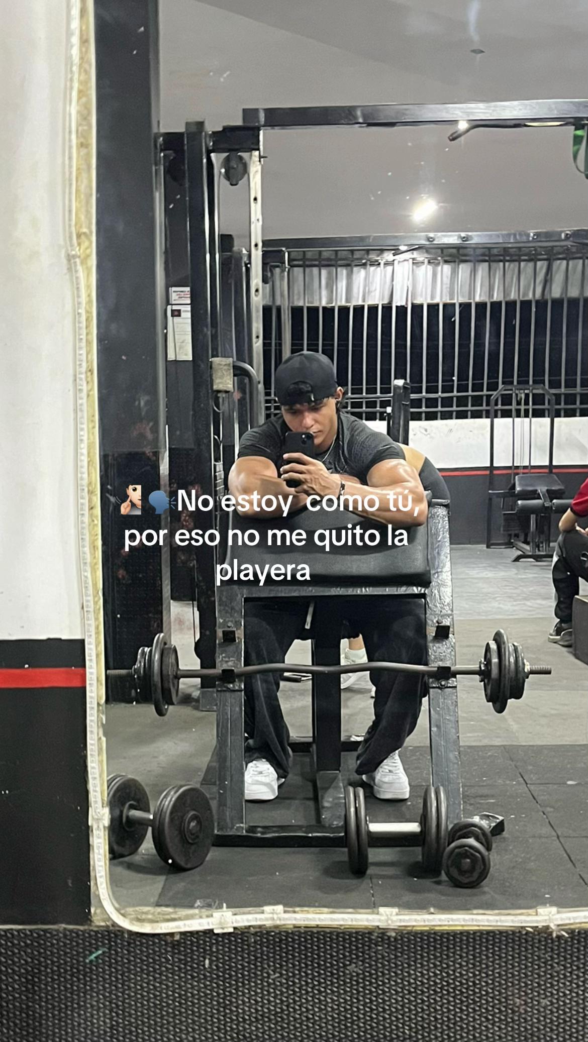 @Julián Arriola