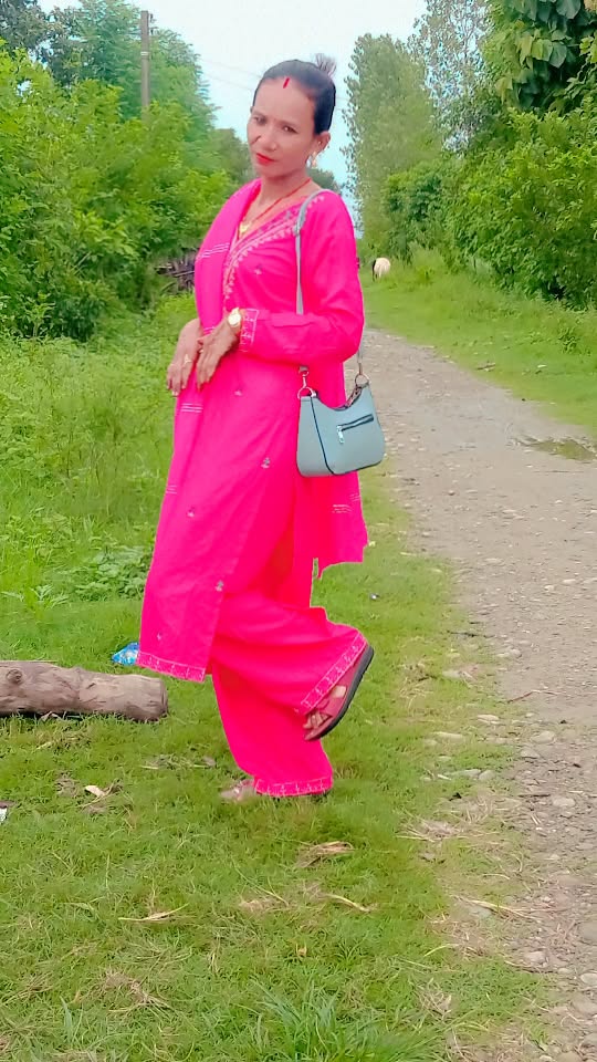 @&hearts;️Heera Shahi ❤️