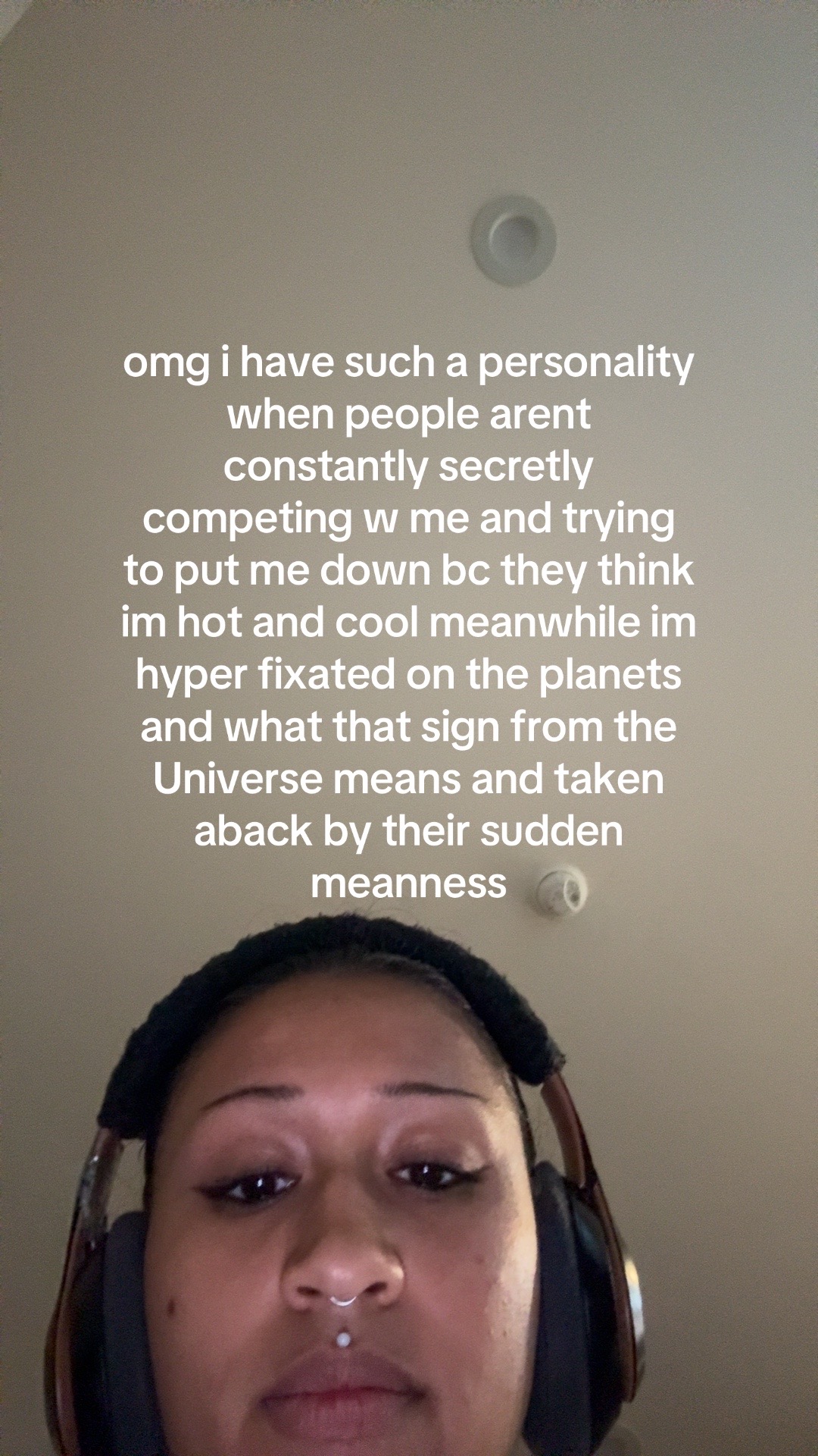 @♀🐚🫧🦢⁷⁷⁷🪞☁️🧿 ☥ 💌 🕷️✧