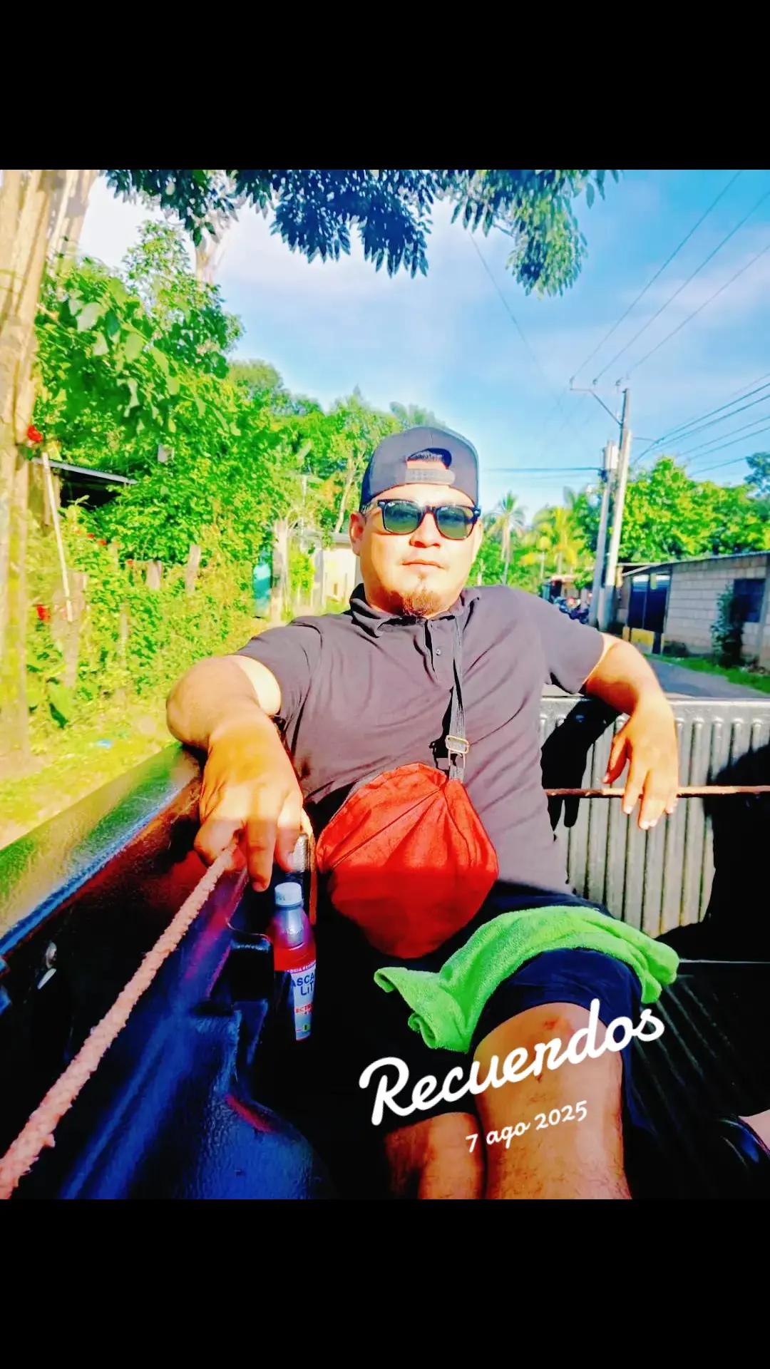 @®Oskar ☘️ Rivera👑💫🇸🇻🏍️