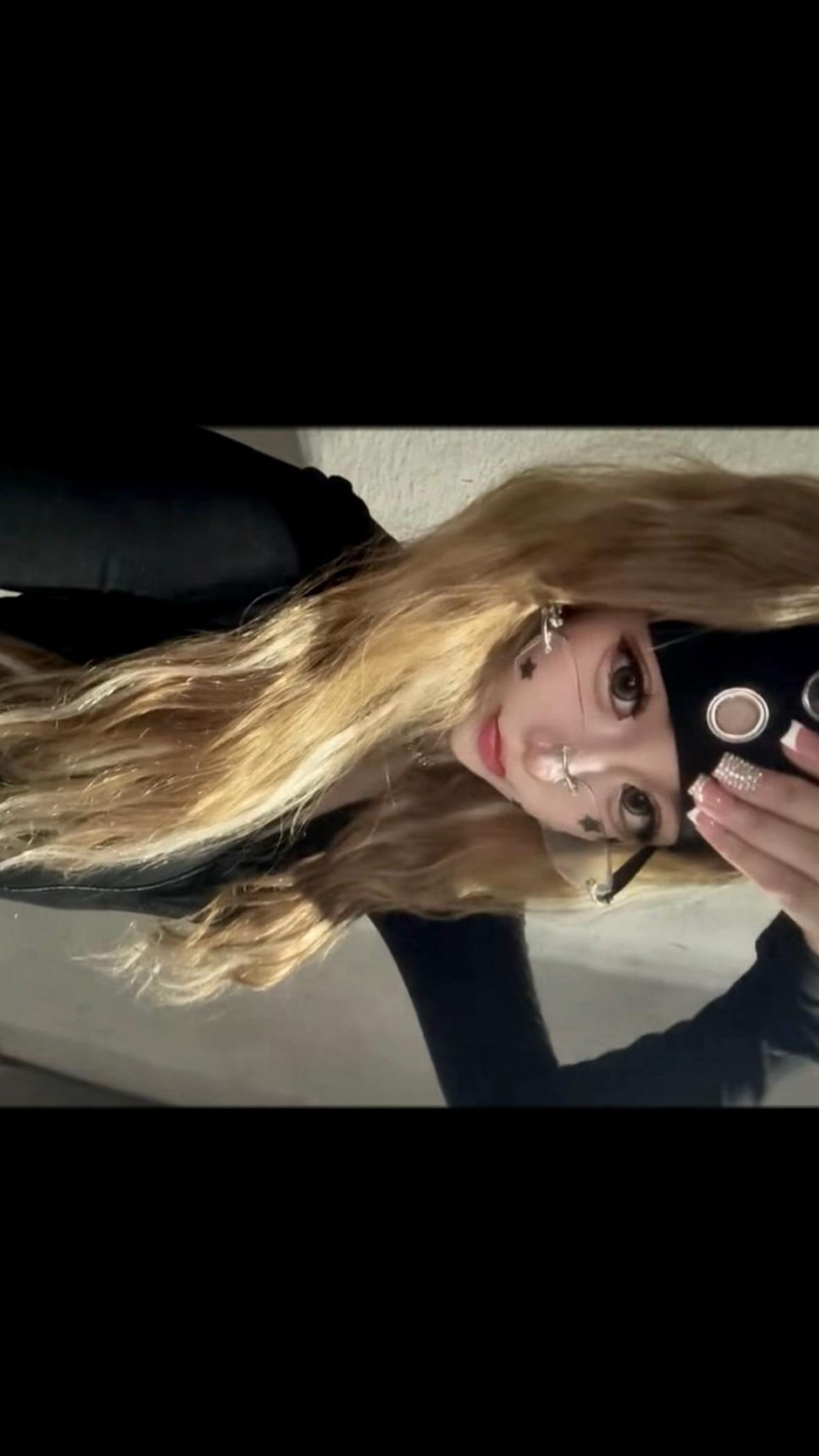 @𝐾