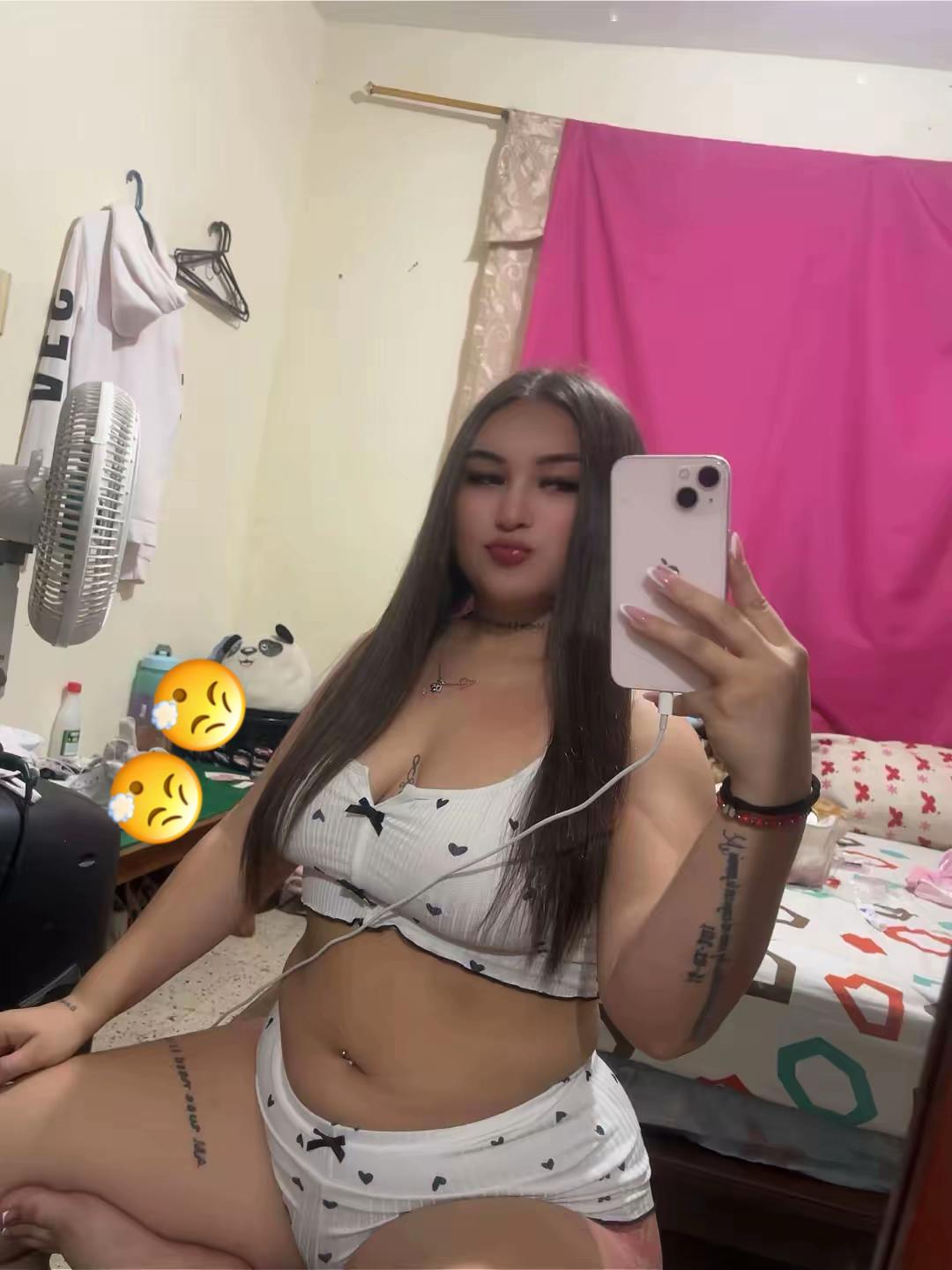 @Dani🧸