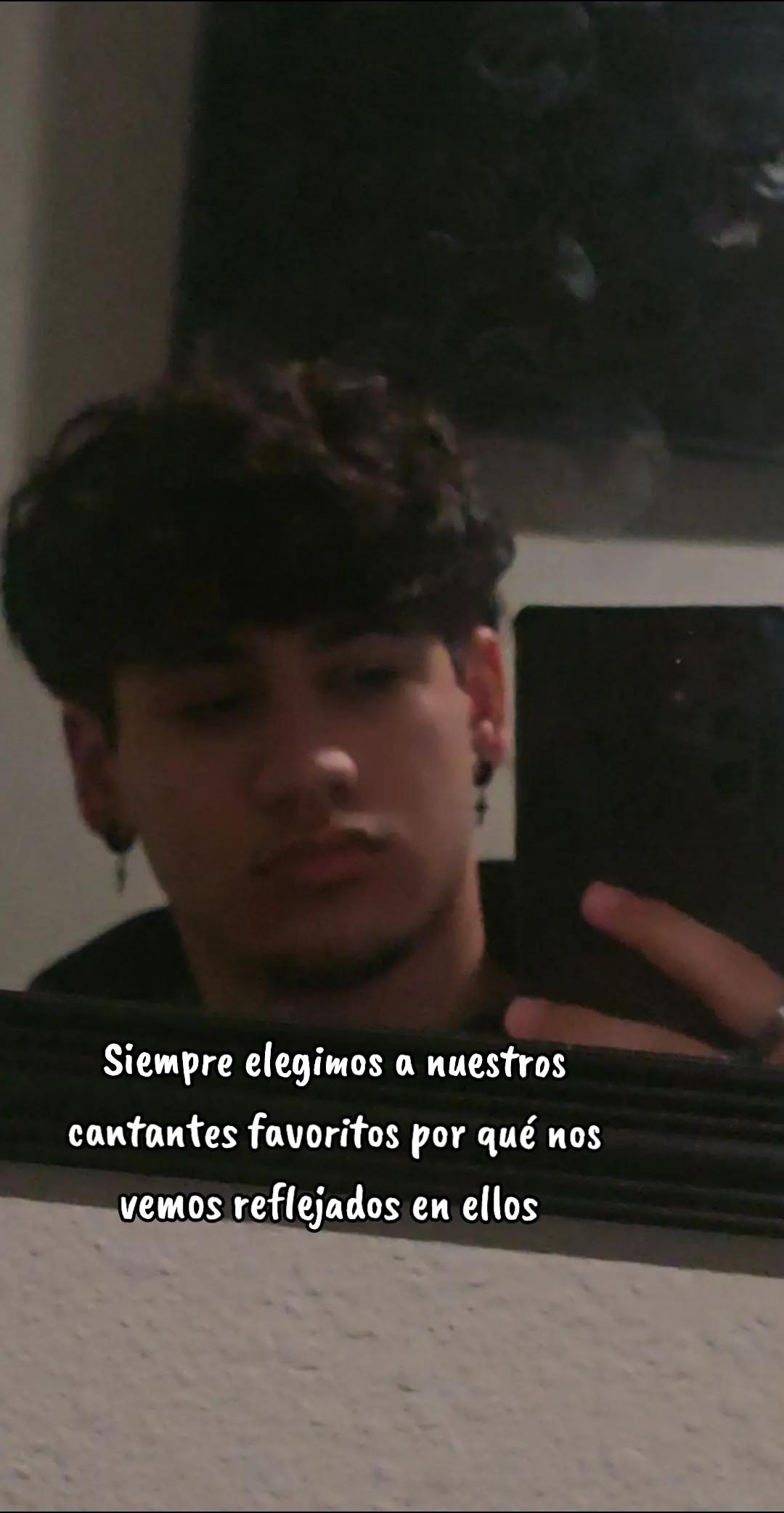 @𝑅𝑜𝑛𝑦𝑥__🎤⚡️