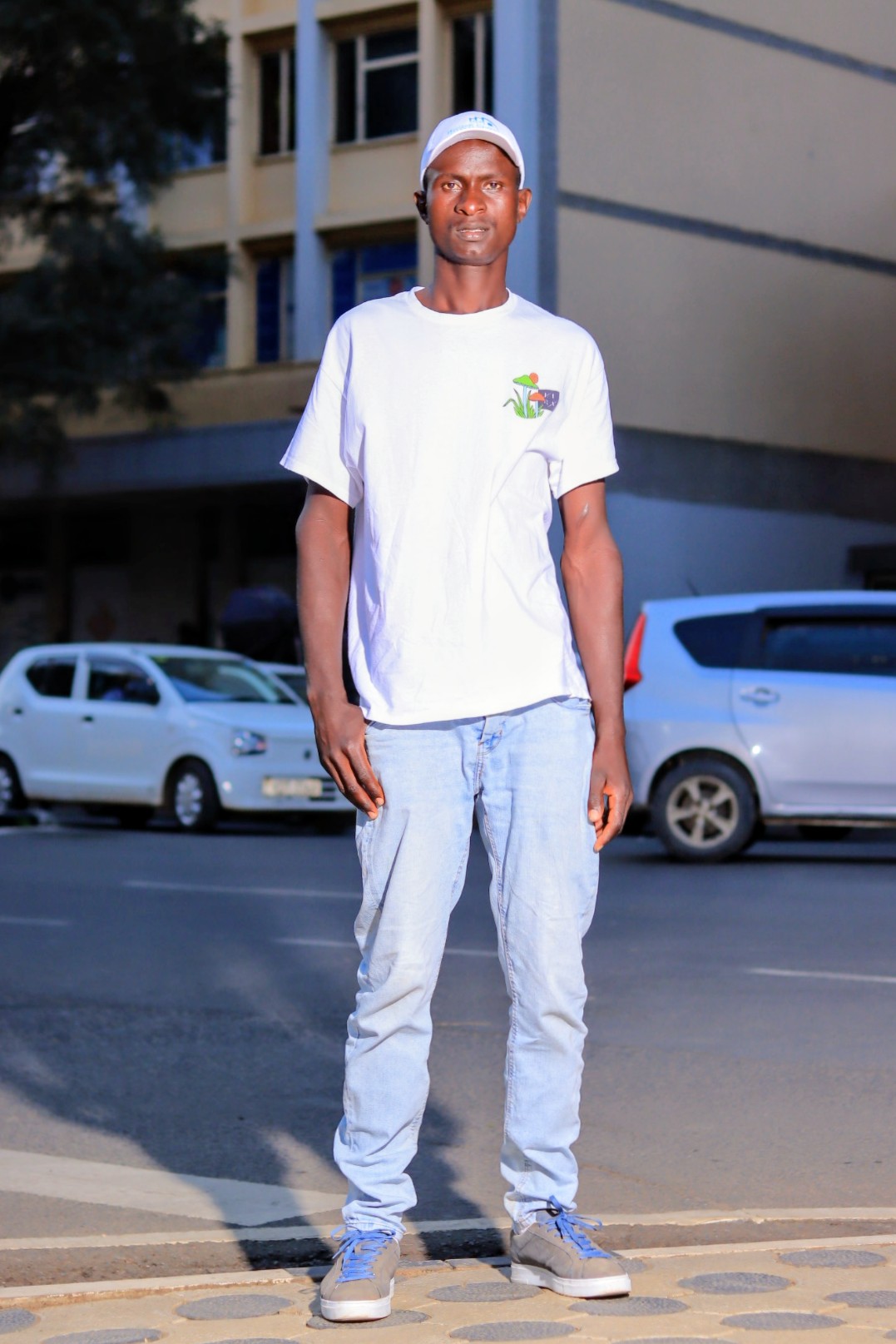 @kevi8n omondi