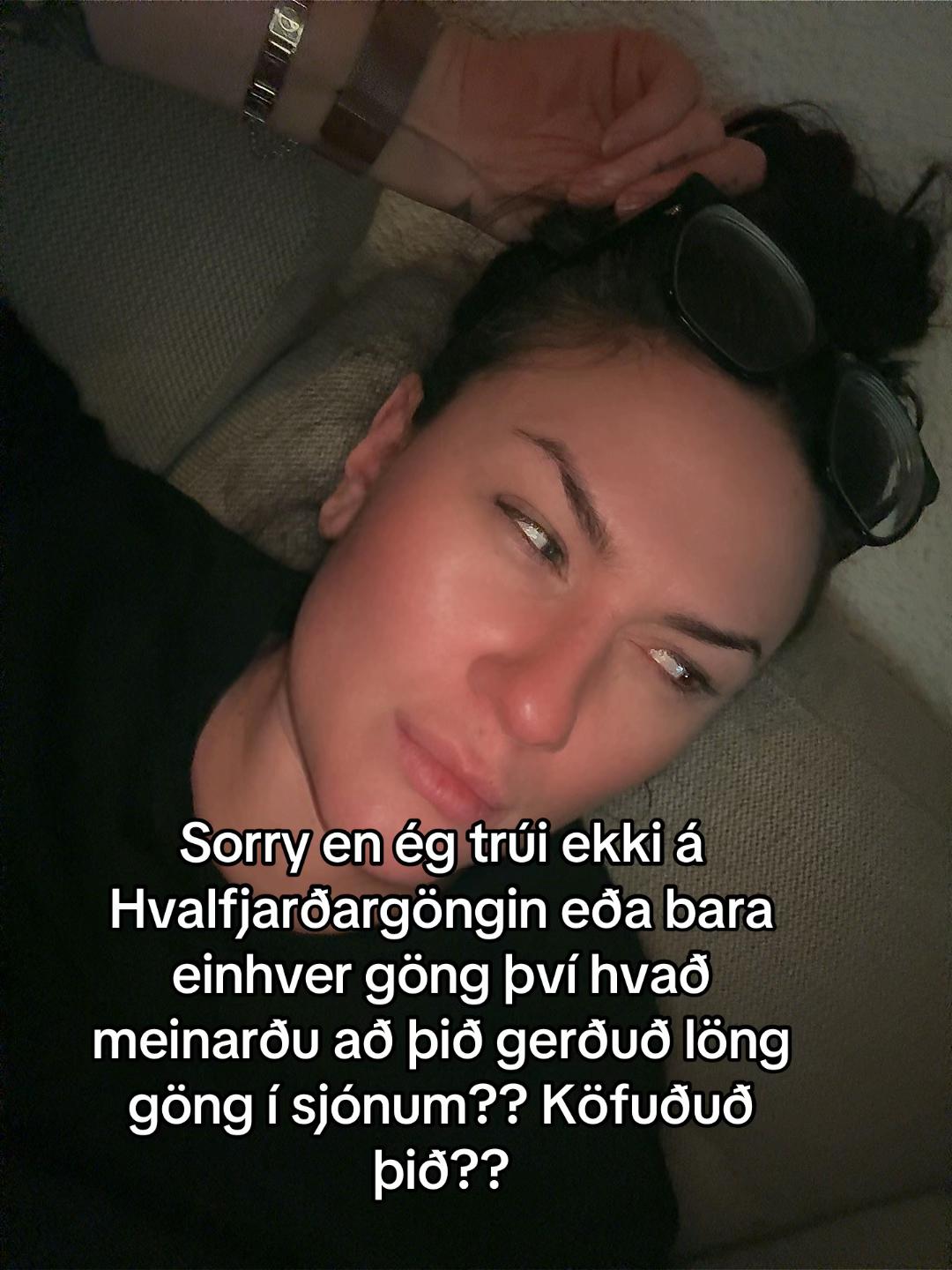 @Kalla&eth;u mig Howser