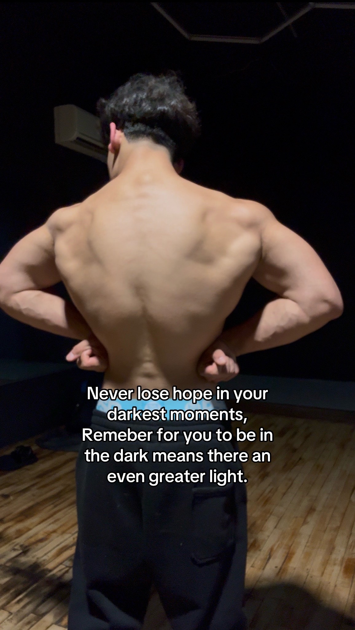 @Mo