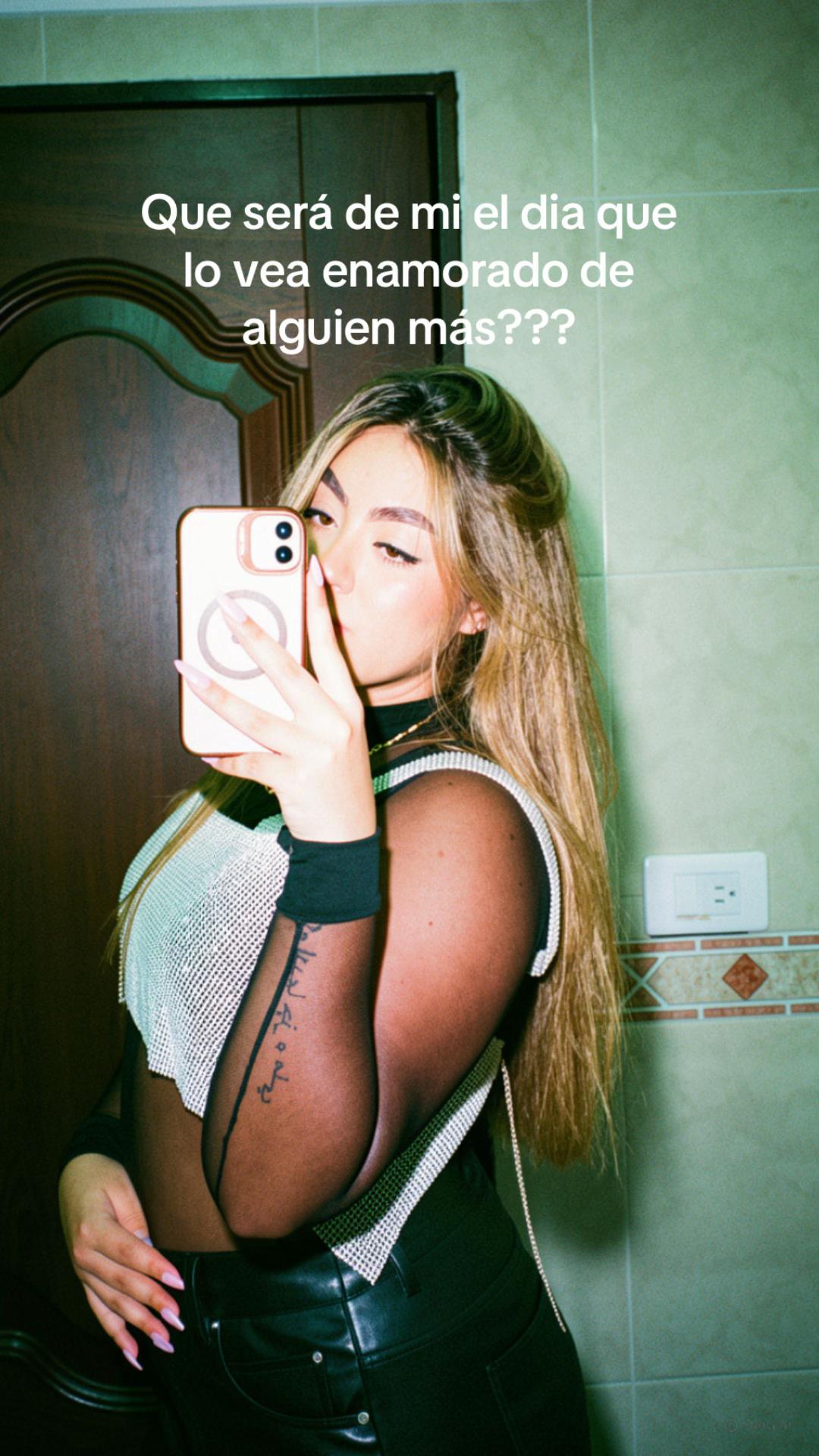 @•Paula Zárate🌸💕•