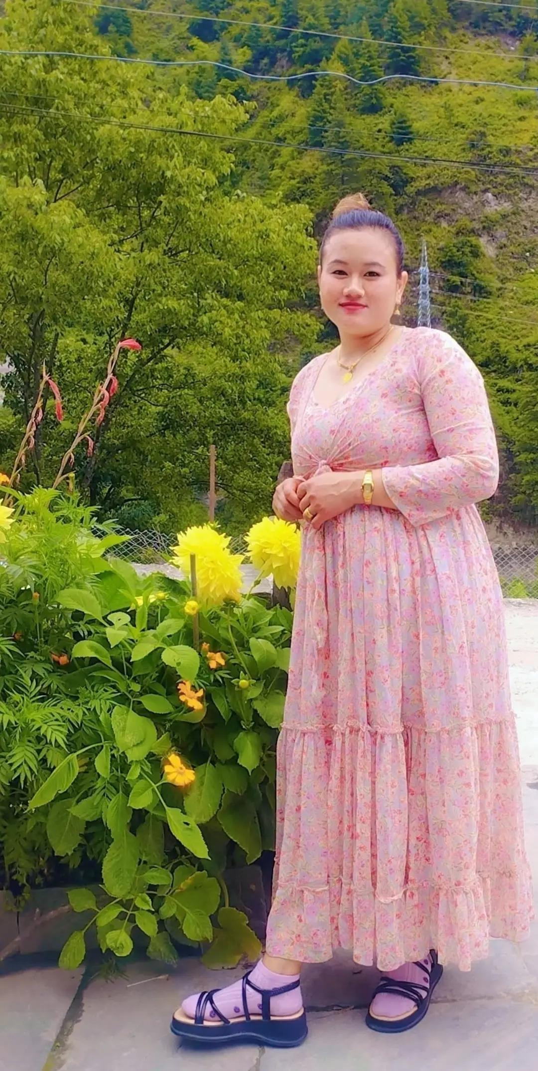 @सुनिता गुरुङ