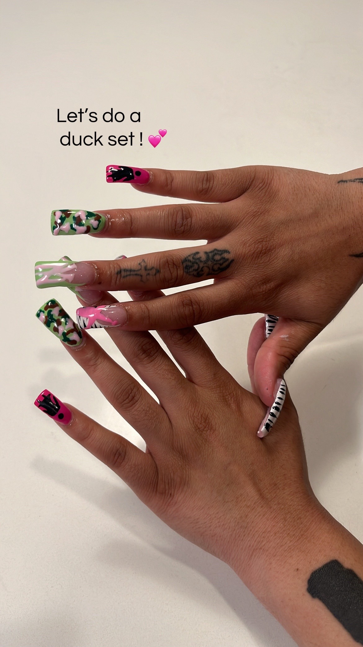 @nailsforangelz