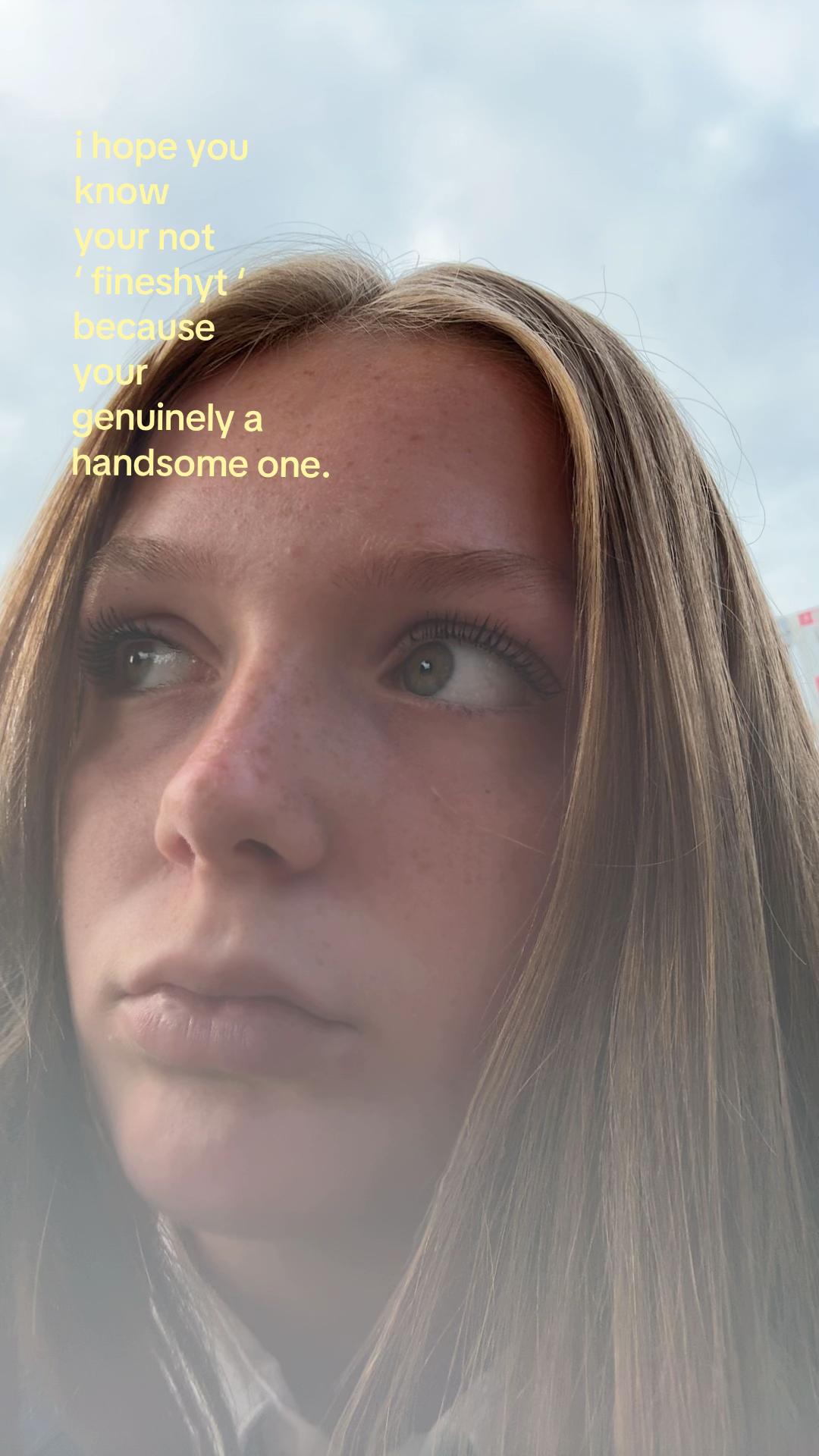 @👸🏼