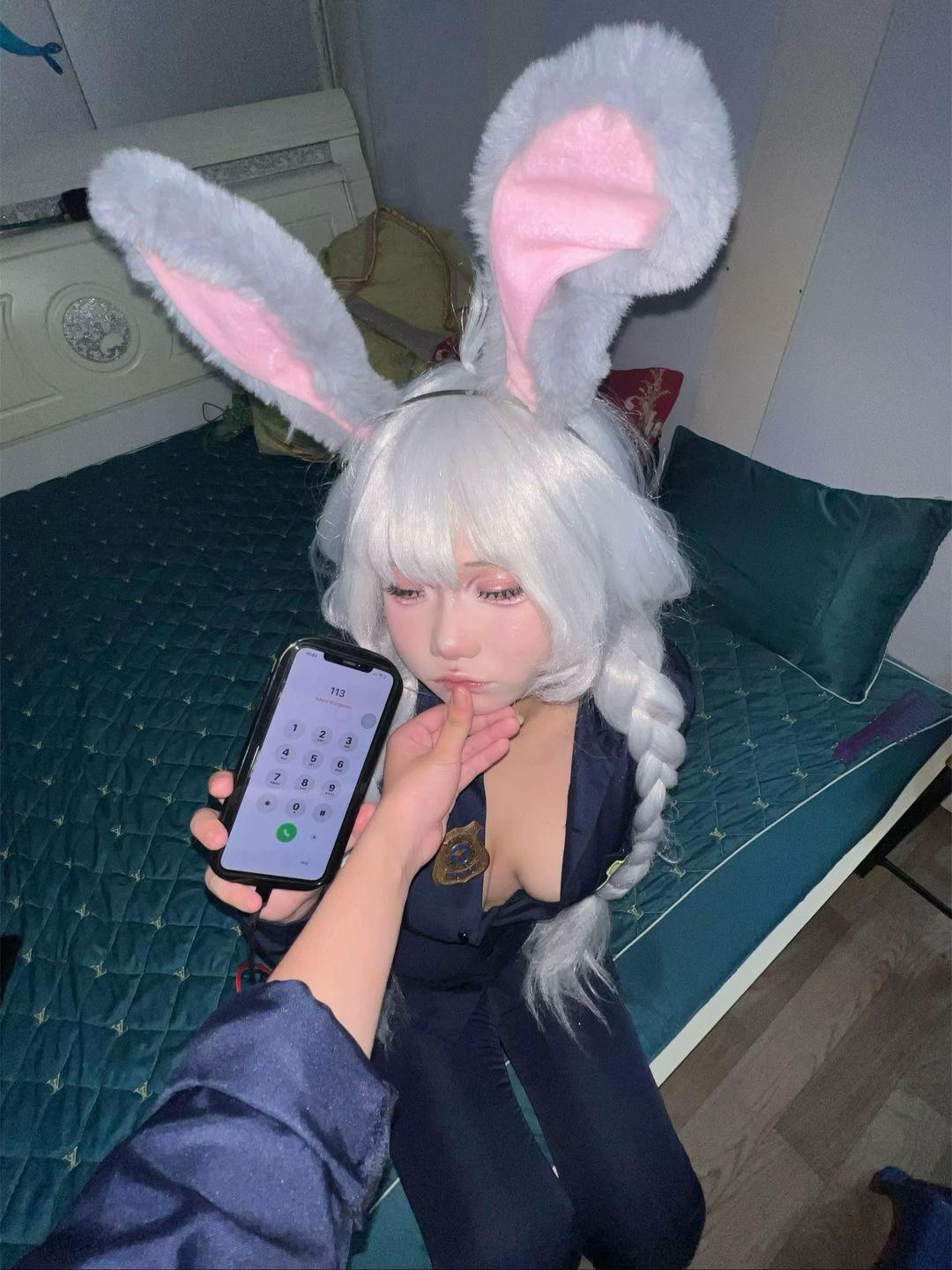 @vua đá lưỡi
