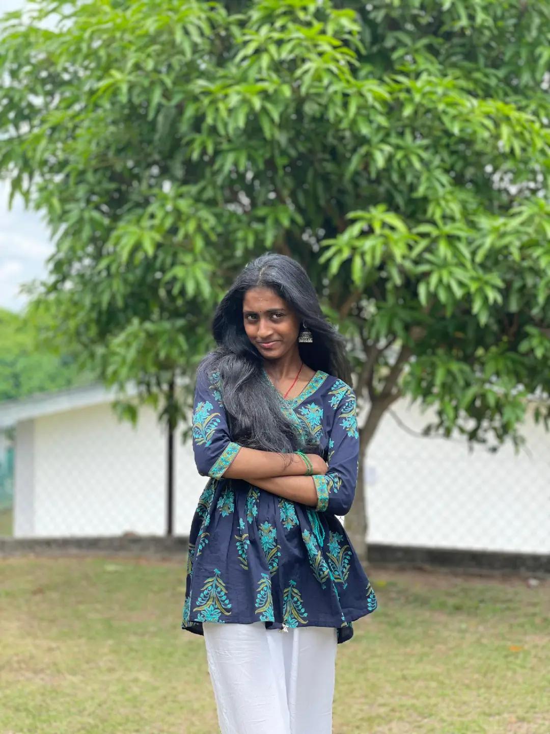 @மனுஶ்ரீ கிருஷ்ணன் 🪬🏹🪷🦚!
